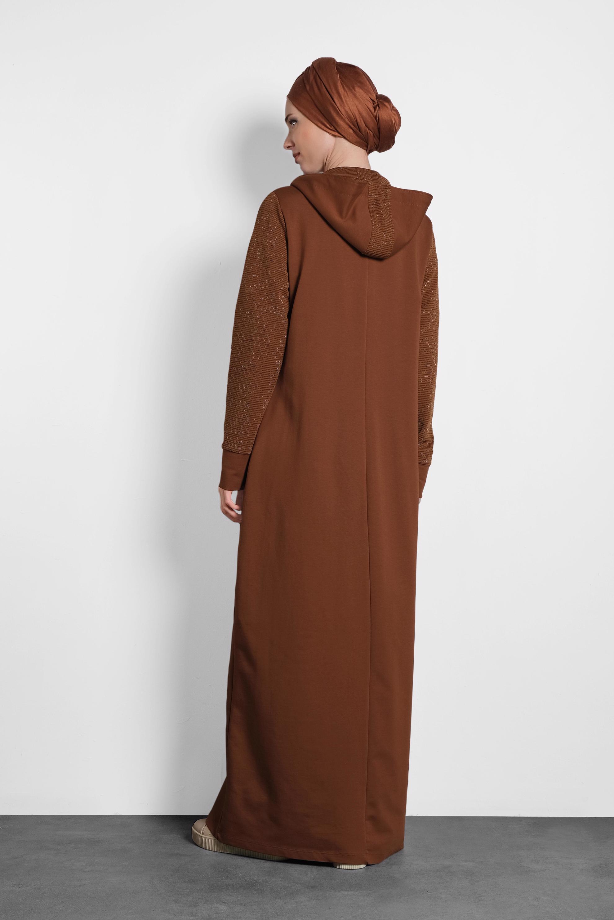 Tesettür giyim BORDO FERMUARLI EŞOFMAN TUNİK 40316