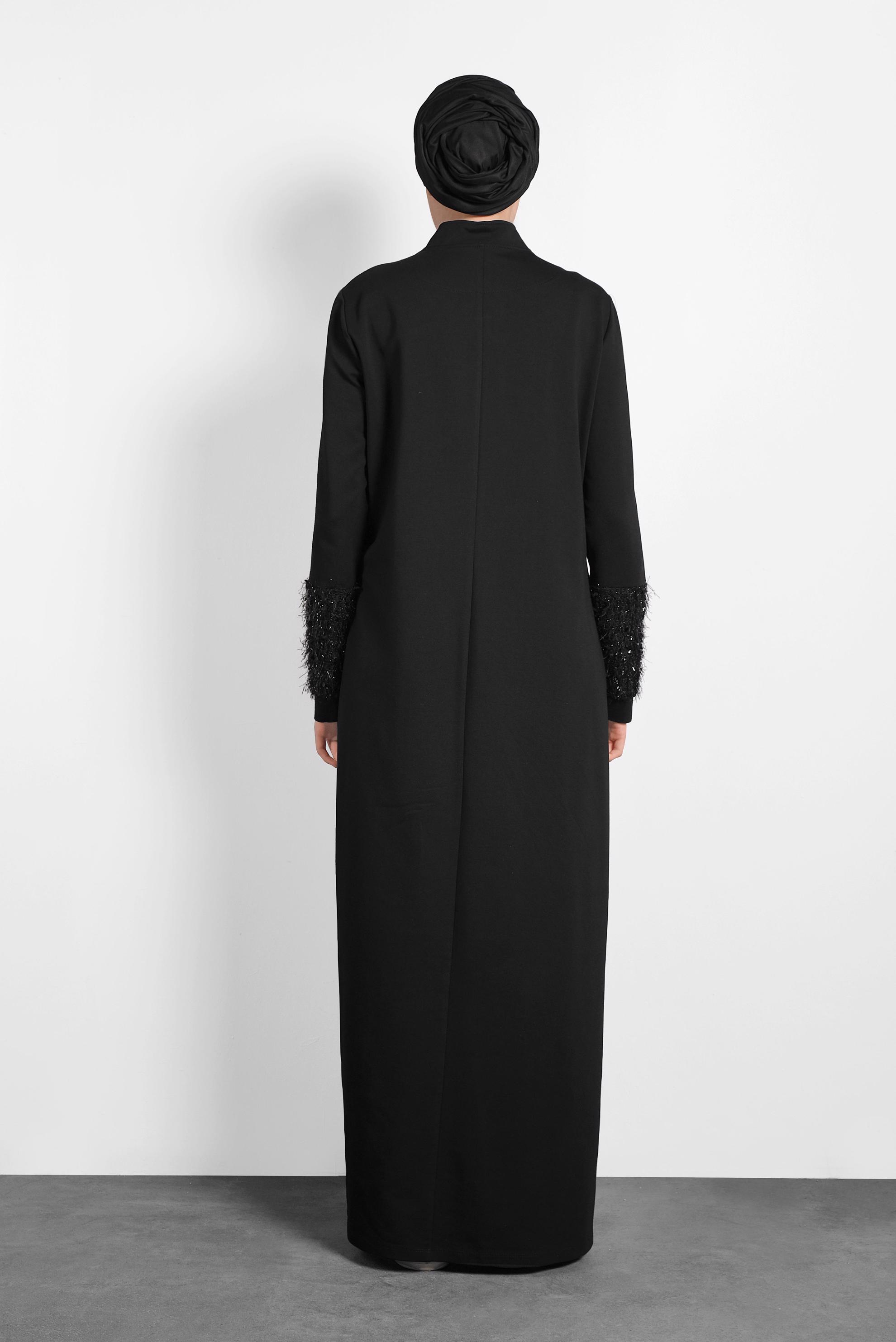 Tesettür giyim SİYAH HAKİM YAKA SAÇAKLI EŞOFMAN TUNİK 40324