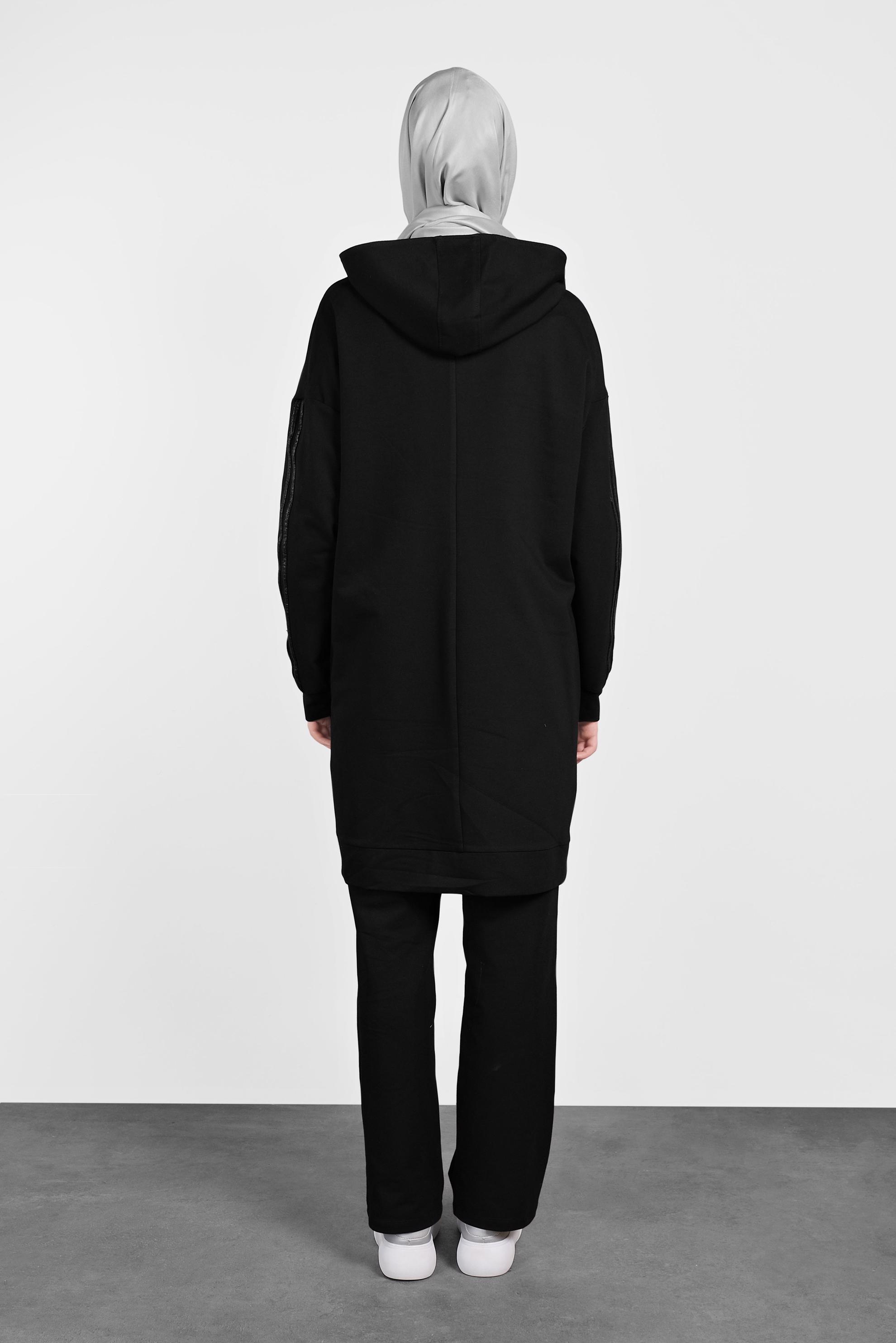 Hijab clothing BLACK STRIPPED TRACKSUIT 40344 