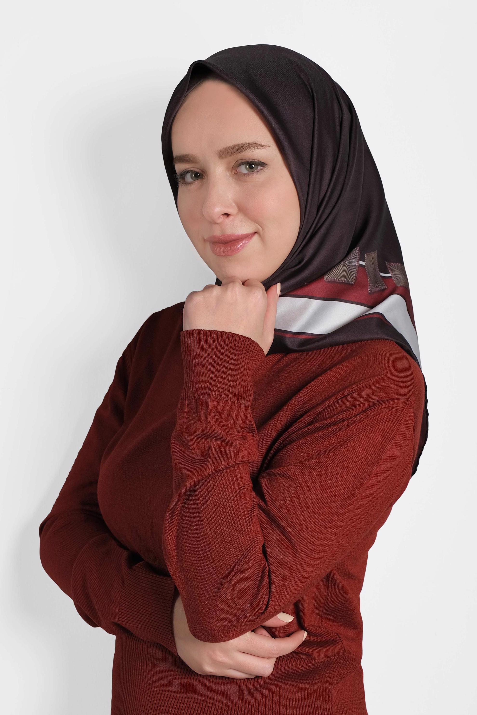 Tesettür giyim SİYAH ALVİNA DİJİTAL EŞARP 8004 