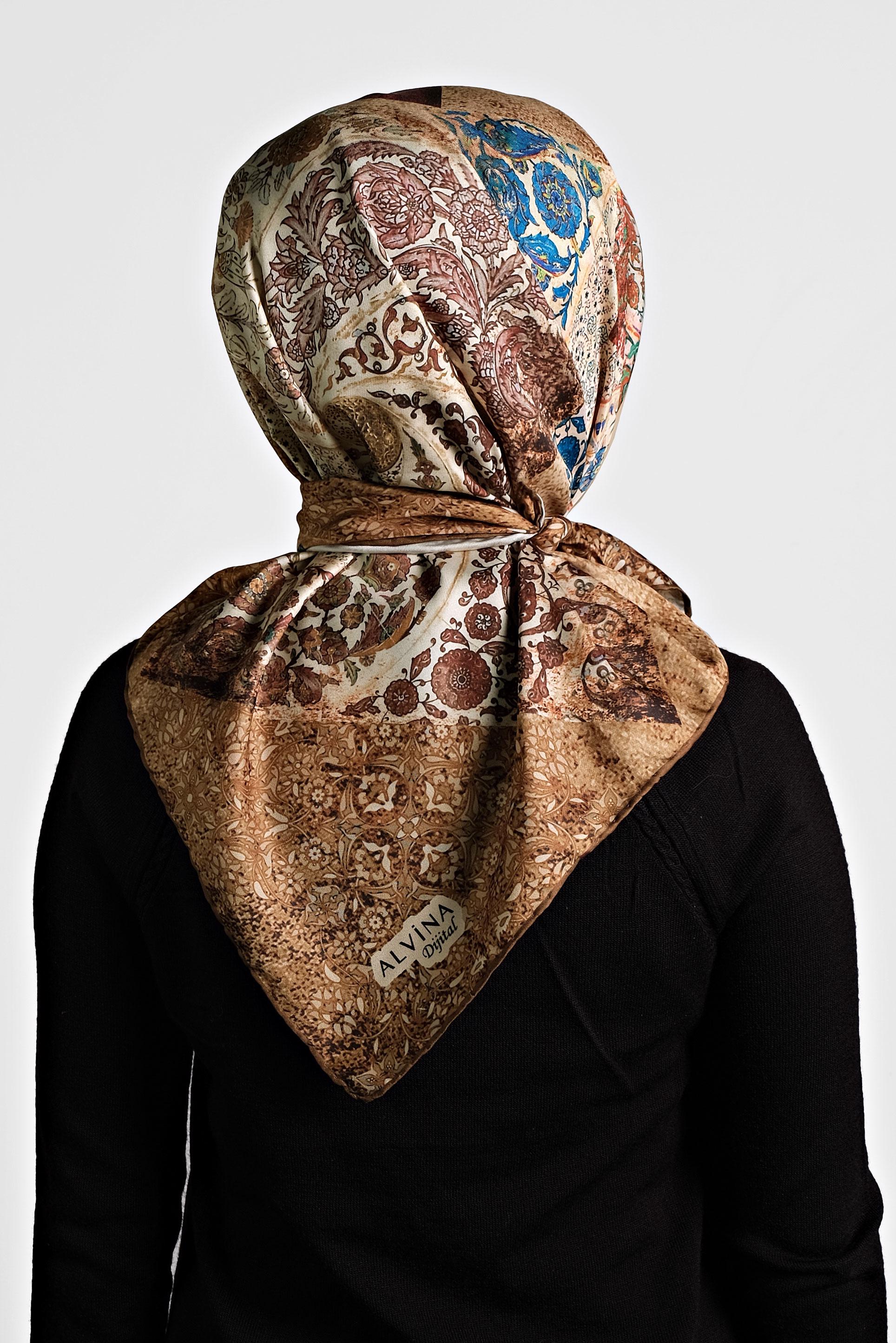 Tesettür giyim ALTIN ALVİNA DİJİTAL EŞARP 8005 