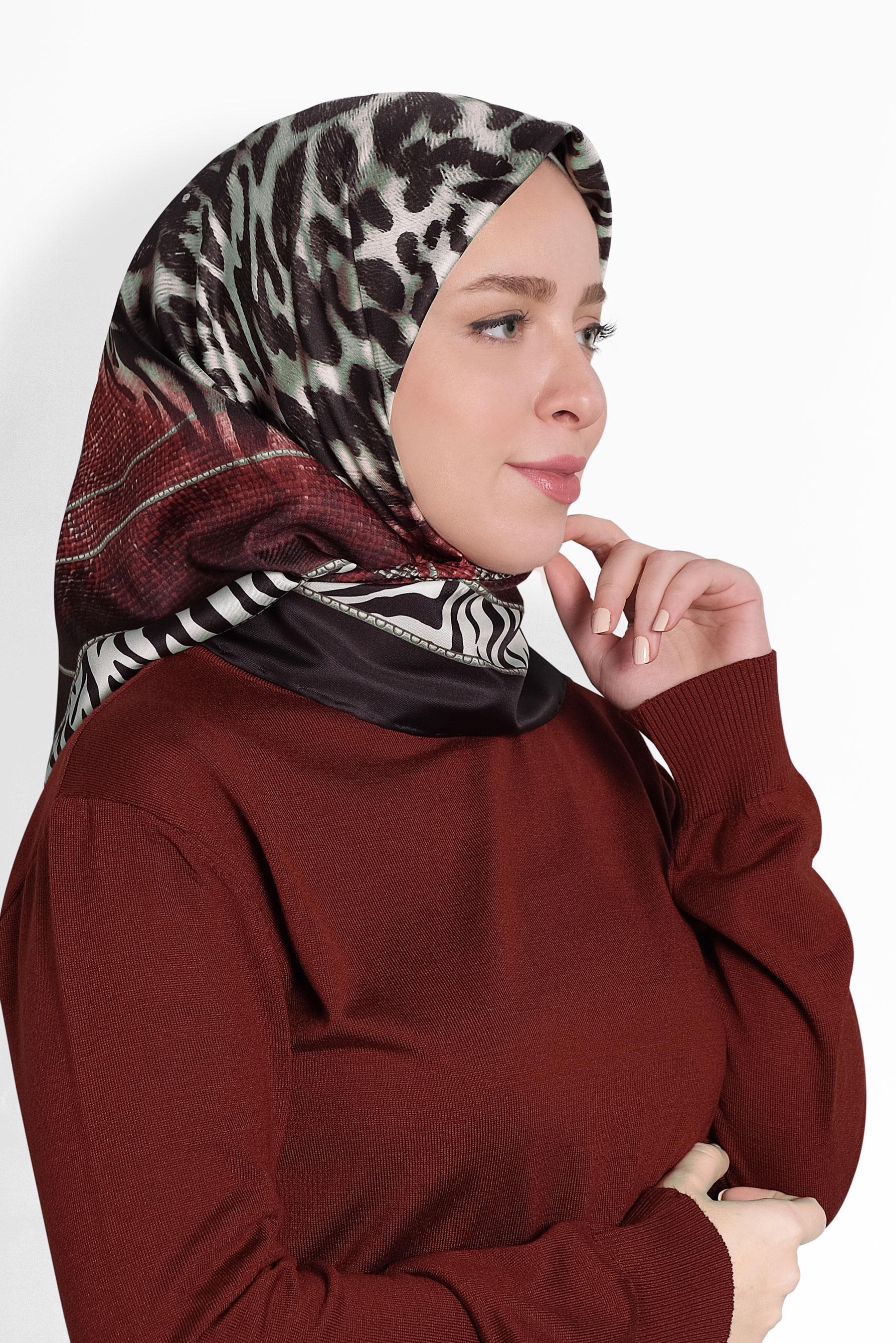 Tesettür giyim SİYAH ALVİNA DİJİTAL EŞARP 8006 