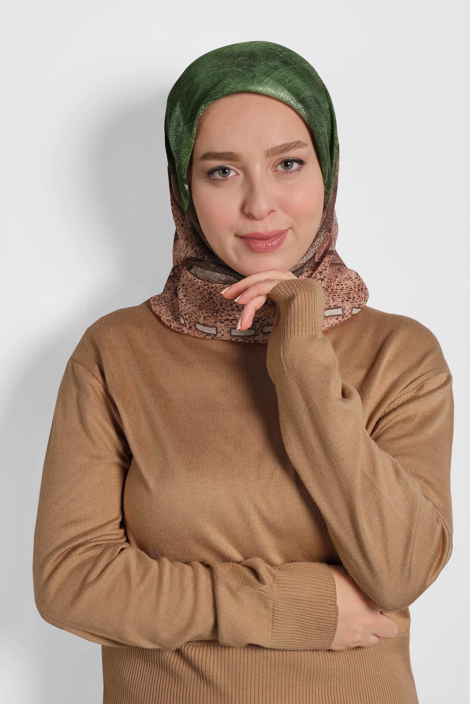 Tesettür giyim TURUNCU ALVİNA DİJİTAL EŞARP 8009 