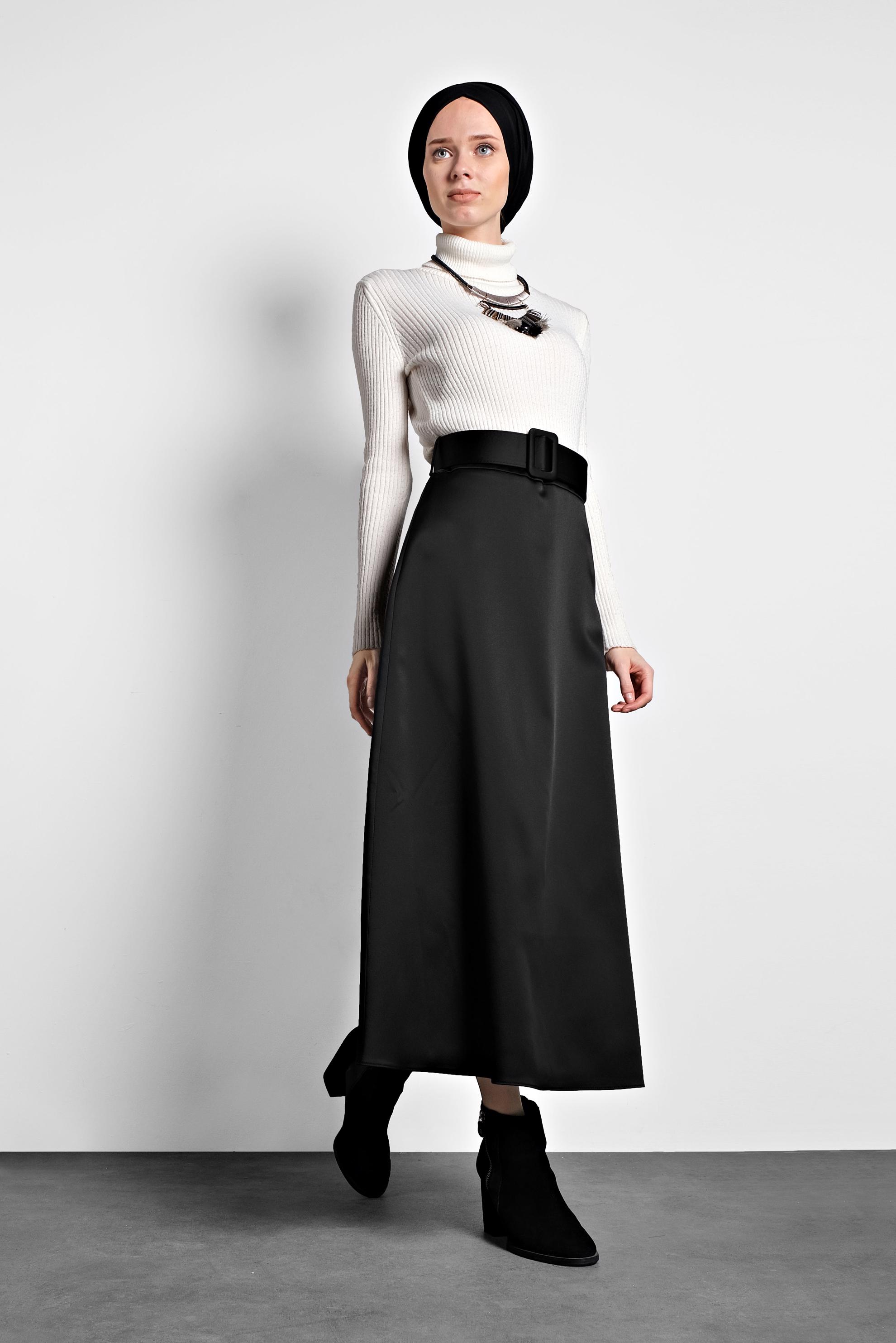 Tesettür giyim SİYAH KEMERLİ SATEN ETEK 60040