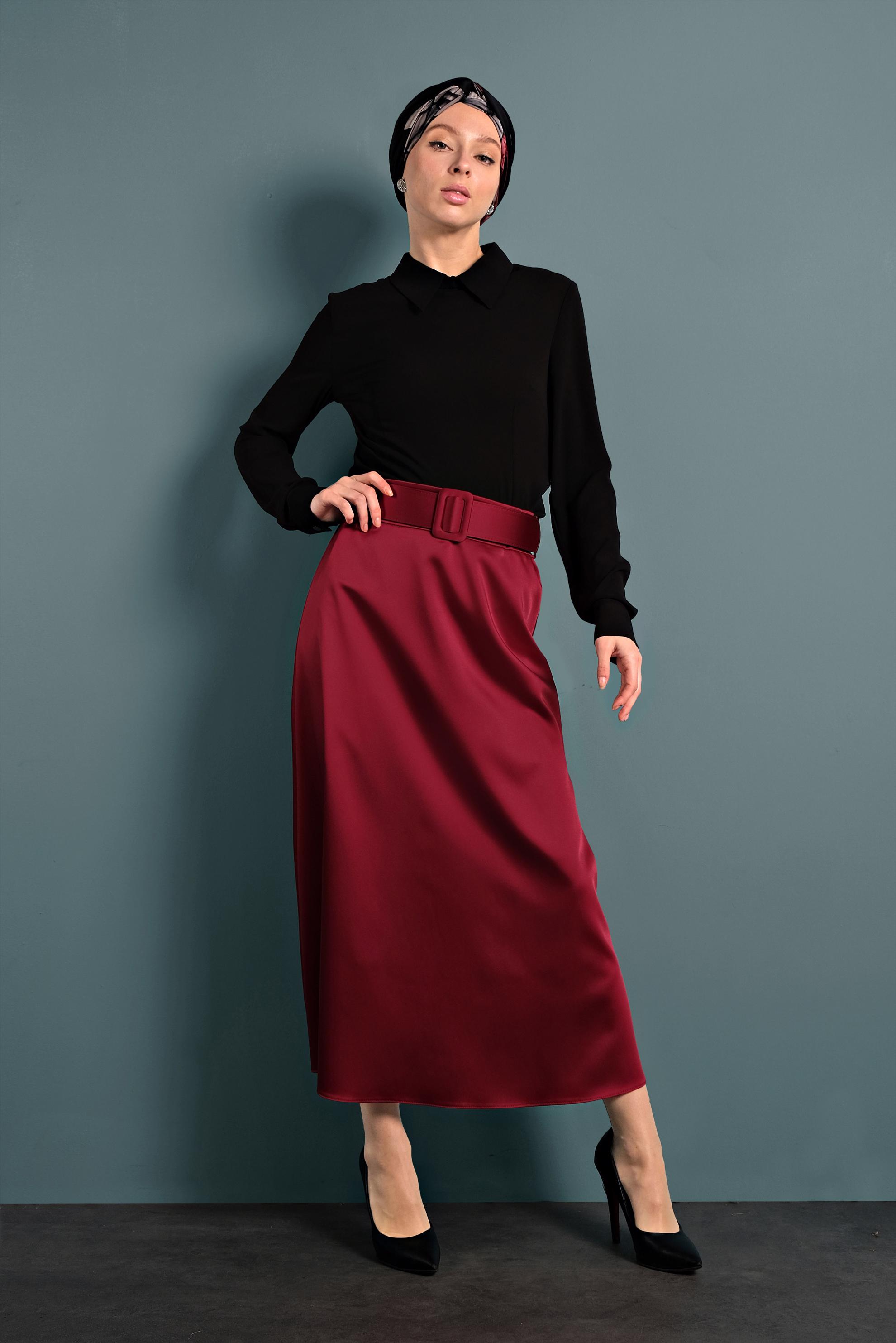 Tesettür giyim BORDO KEMERLİ SATEN ETEK 60040