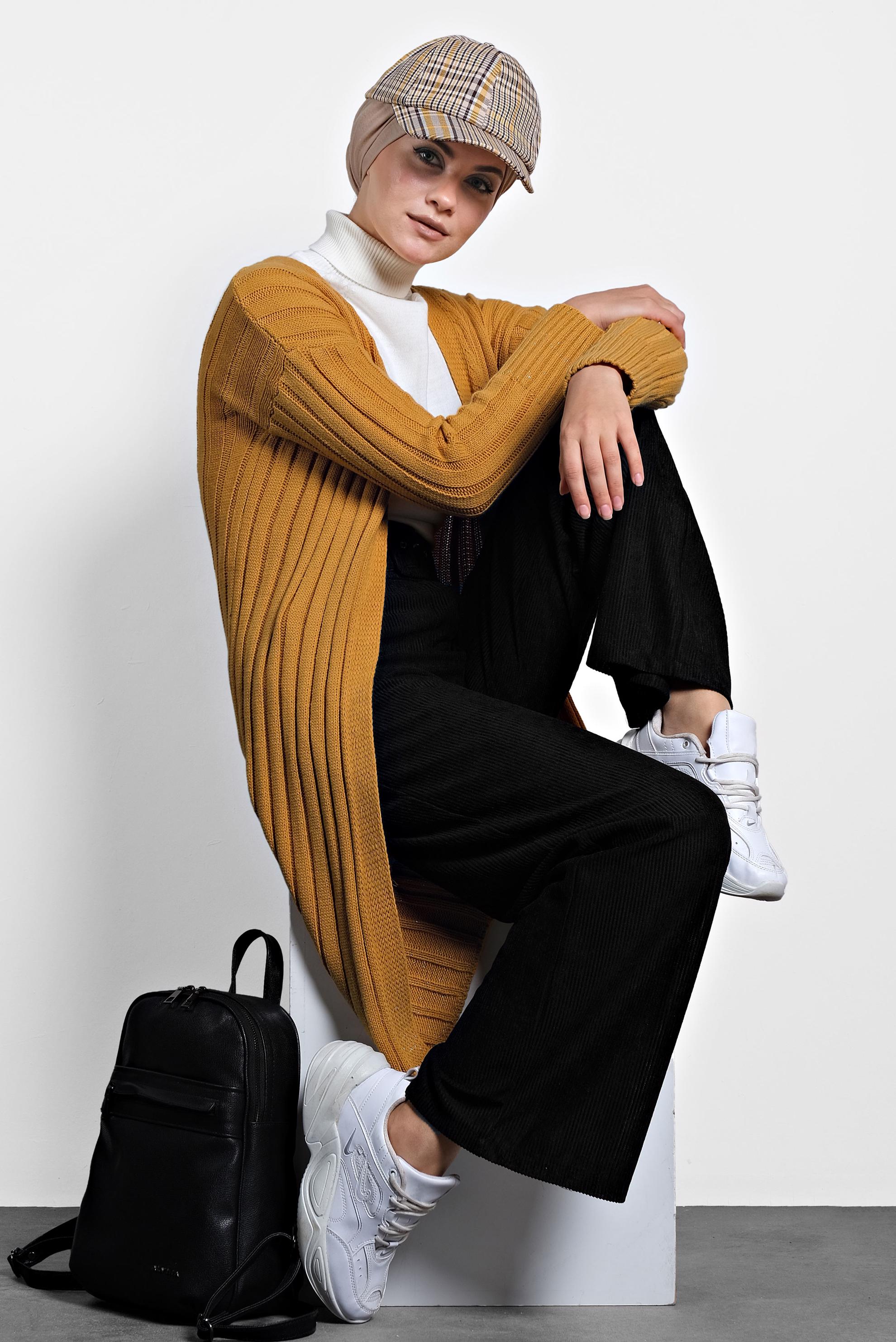 Tesettür giyim SARI FİTİLLİ TRİKO HIRKA 40077