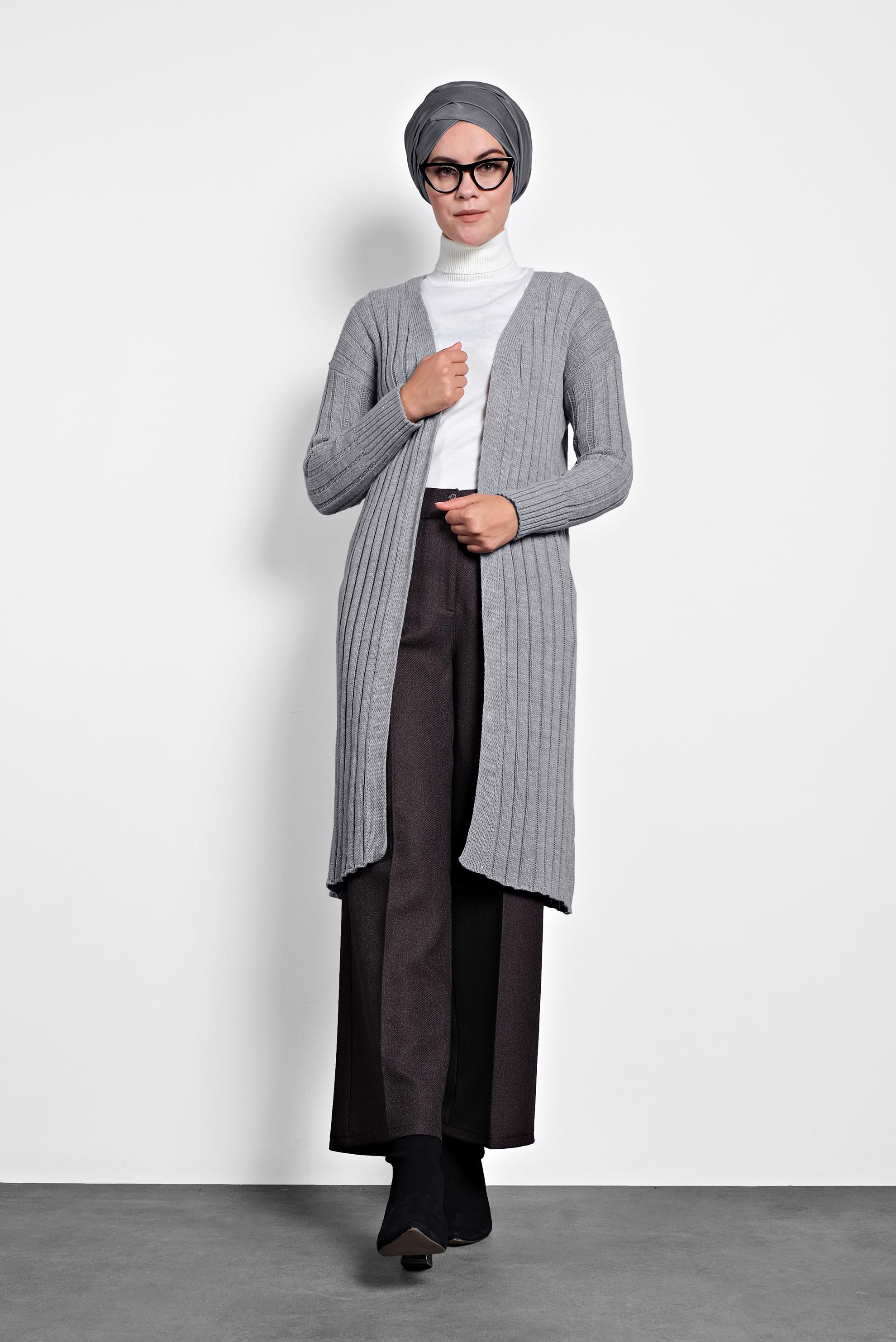Tesettür giyim GRİ FİTİLLİ TRİKO HIRKA 40077