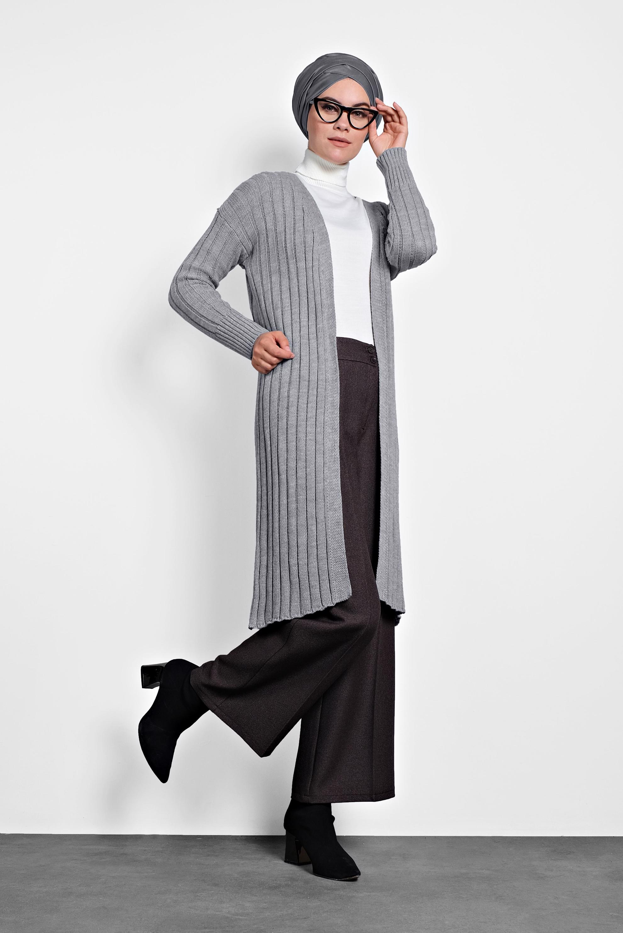 Tesettür giyim GRİ FİTİLLİ TRİKO HIRKA 40077