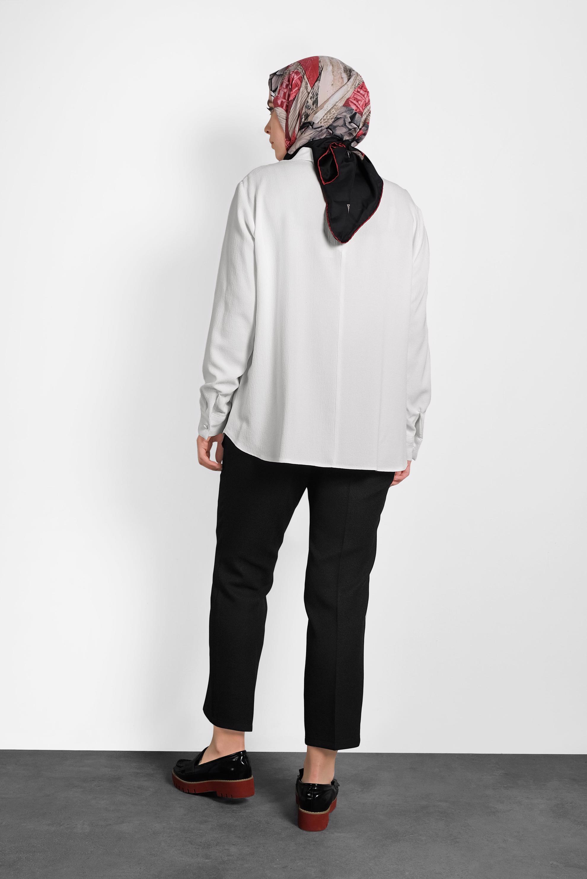 Vêtements hijab NOIR PANTALON À COUPE CARROTTE 70019 