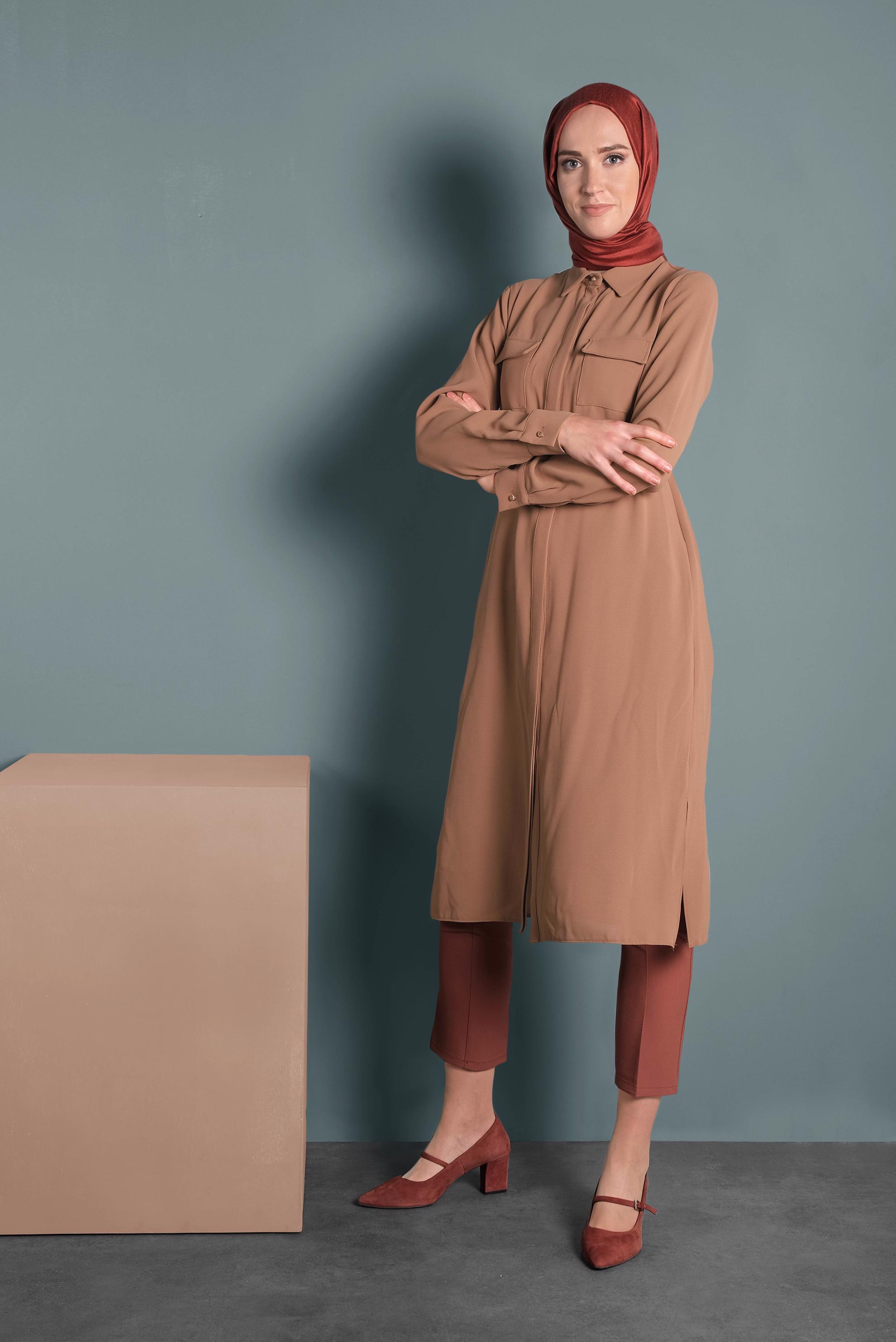 Tesettür giyim TURUNCU DAR PAÇA ARA BEL DÜĞMELİ PANTOLON 70030