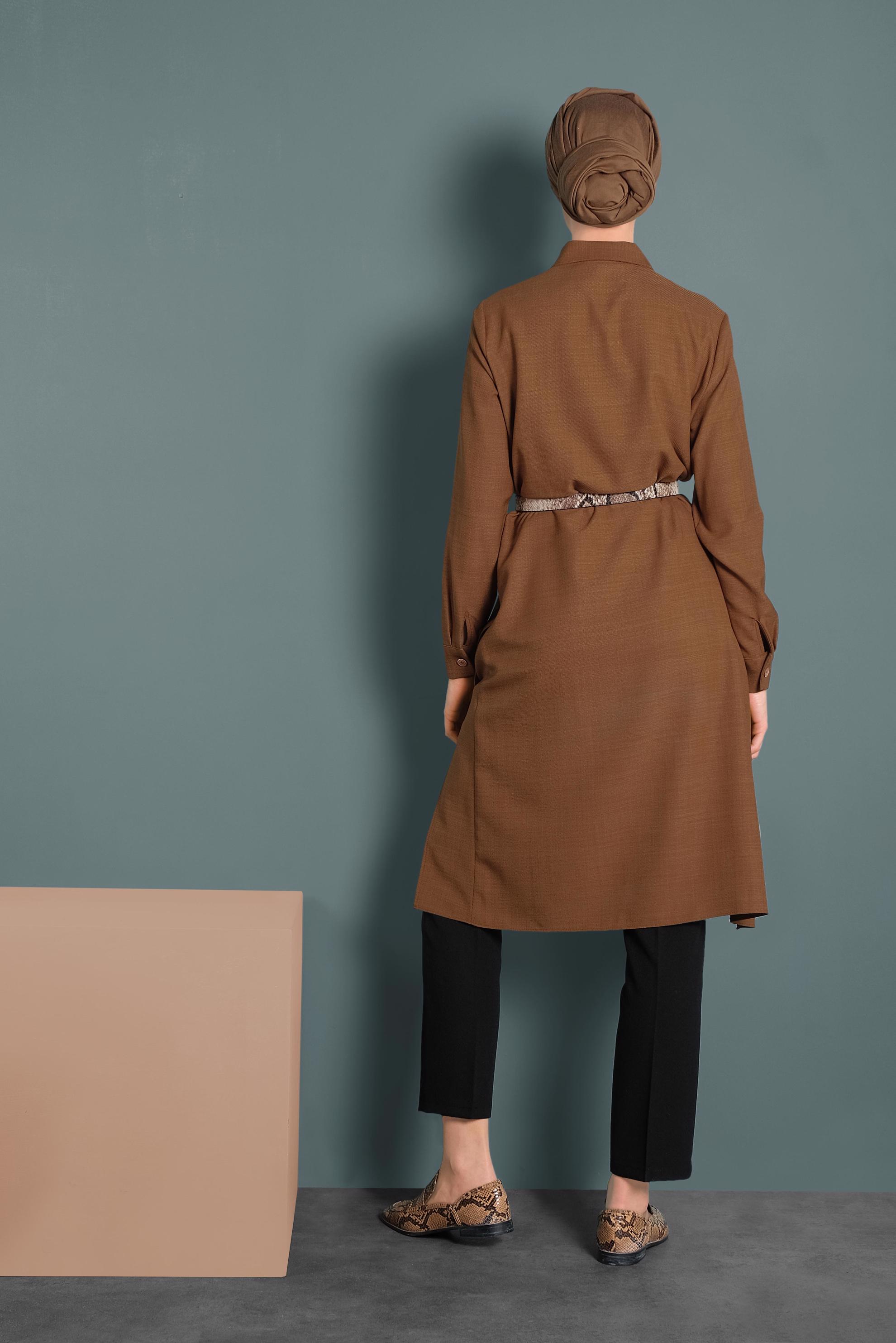 Tesettür giyim SİYAH DÜĞMELİ ARA BEL KUMAŞ PANTOLON 70031