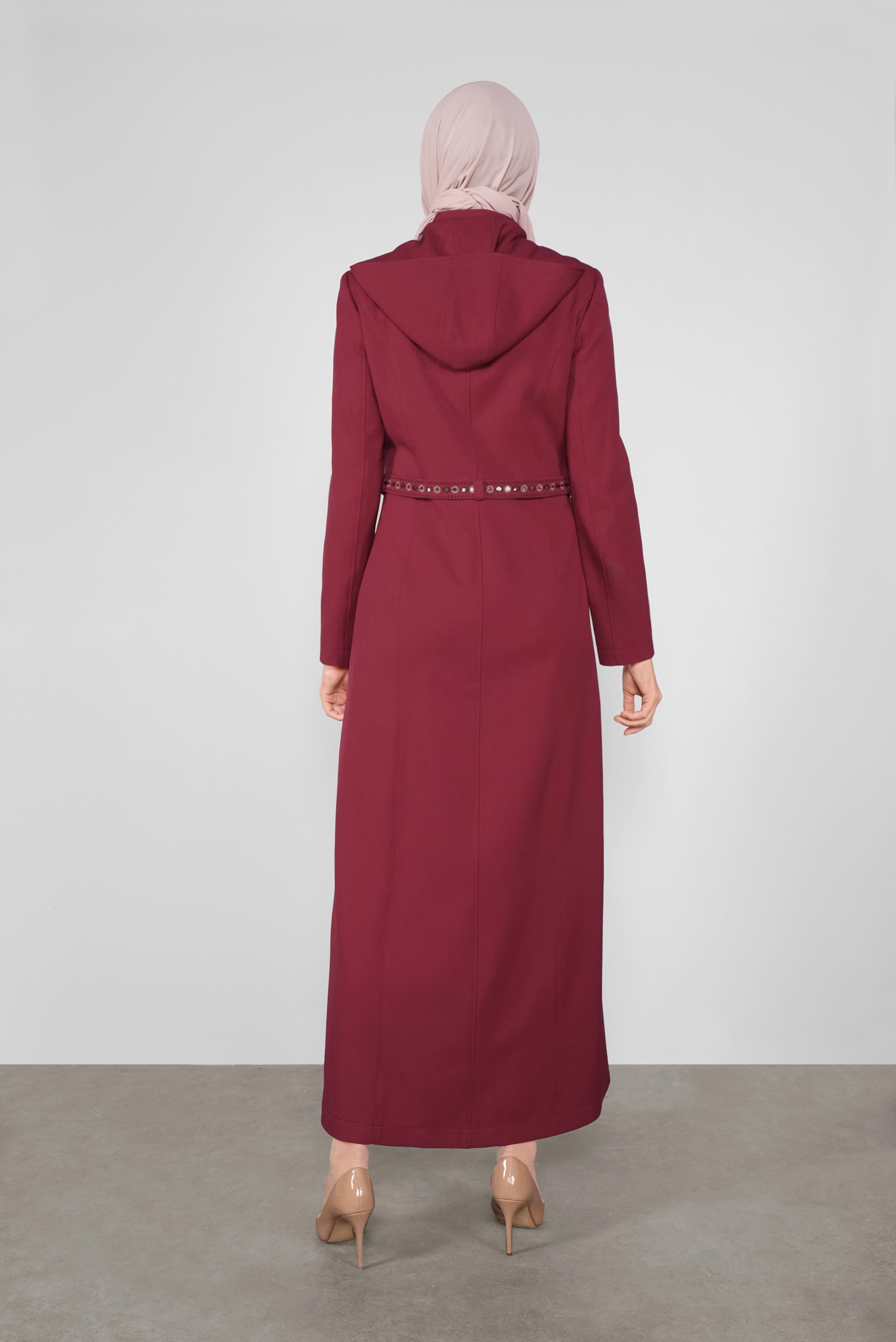 Tesettür giyim BORDO GİZLİ DÜĞMELİ NAKIŞLI PARDESÜ 10003 