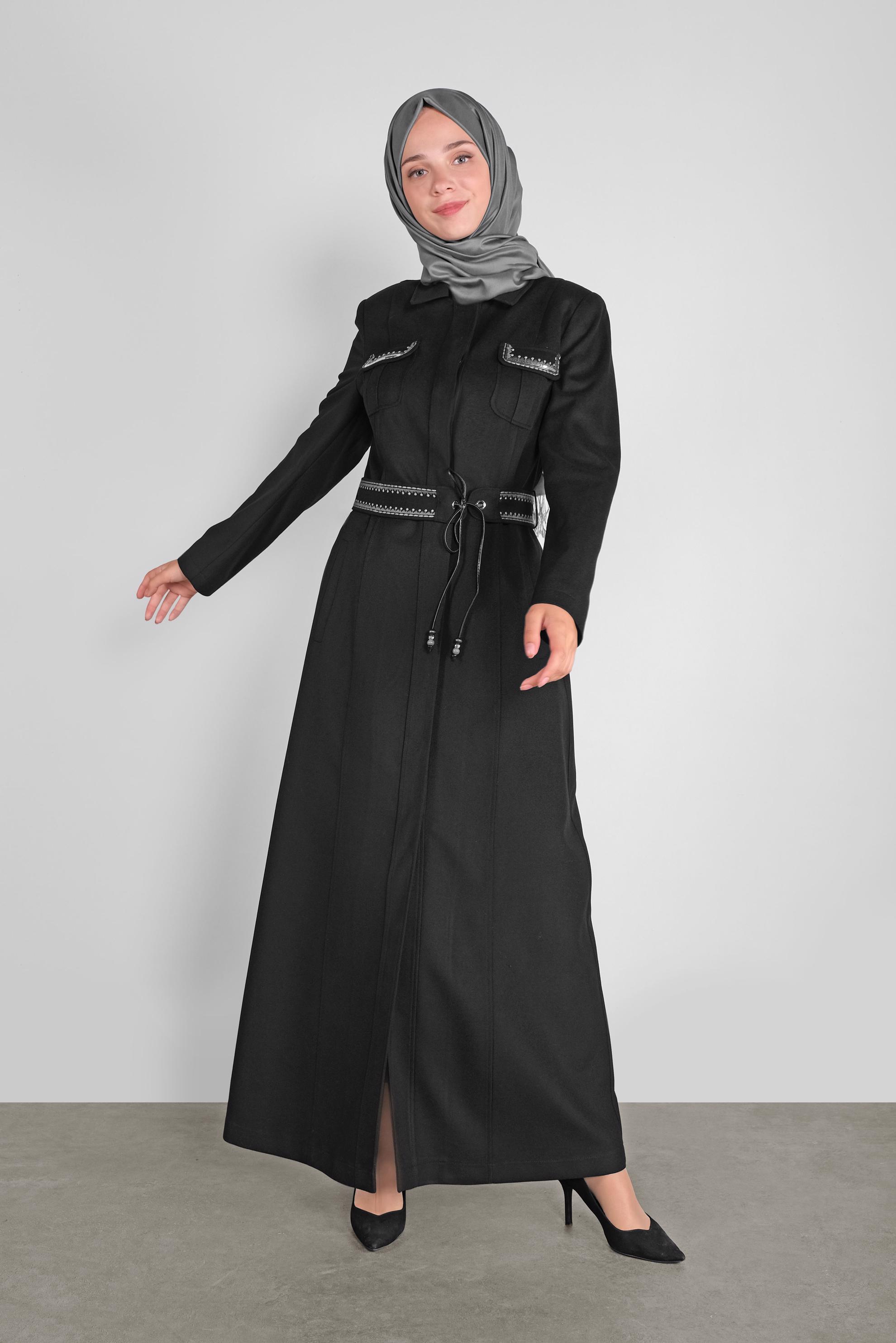 Tesettür giyim SİYAH NAKIŞ DETAYLI PARDESÜ 10010 