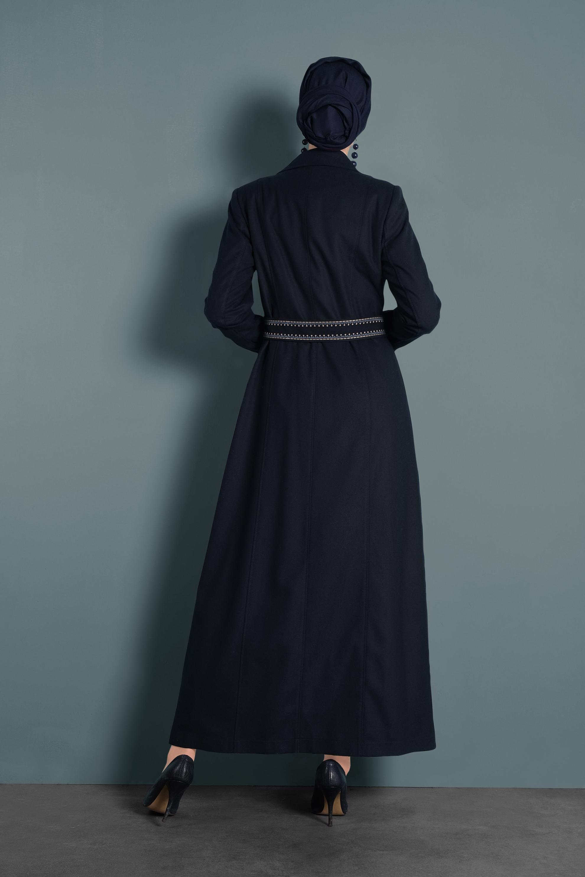 Tesettür giyim LACİVERT NAKIŞ DETAYLI PARDESÜ 10010 