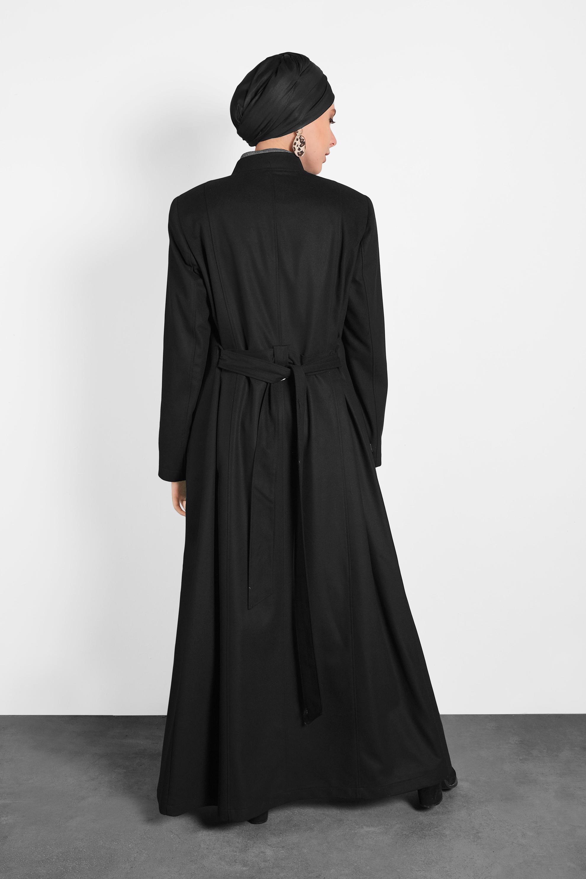 Tesettür giyim SİYAH BOYDAN DÜĞMELİ PARDESÜ 10136
