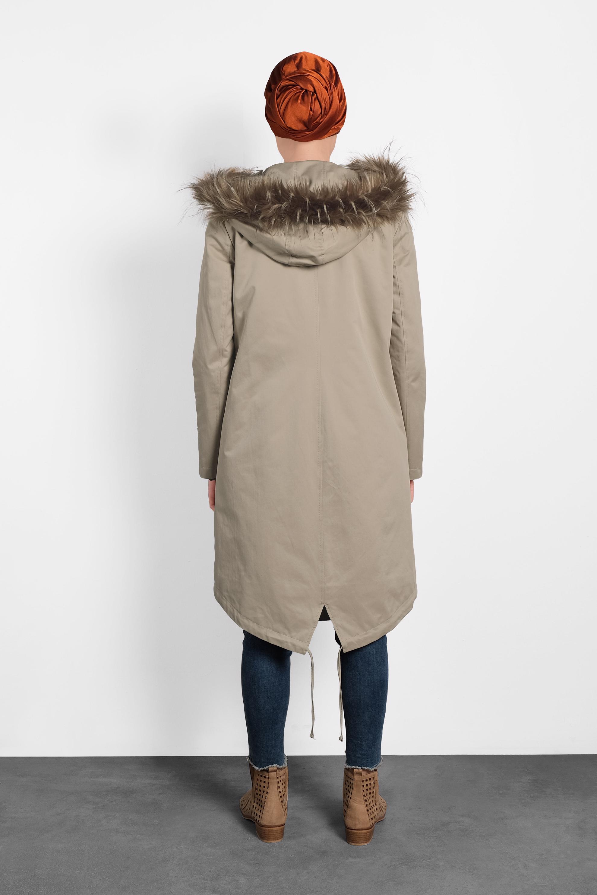 Hijab clothing BROWN FAUX-FUR-TRIM HOODED PARKA 90020 
