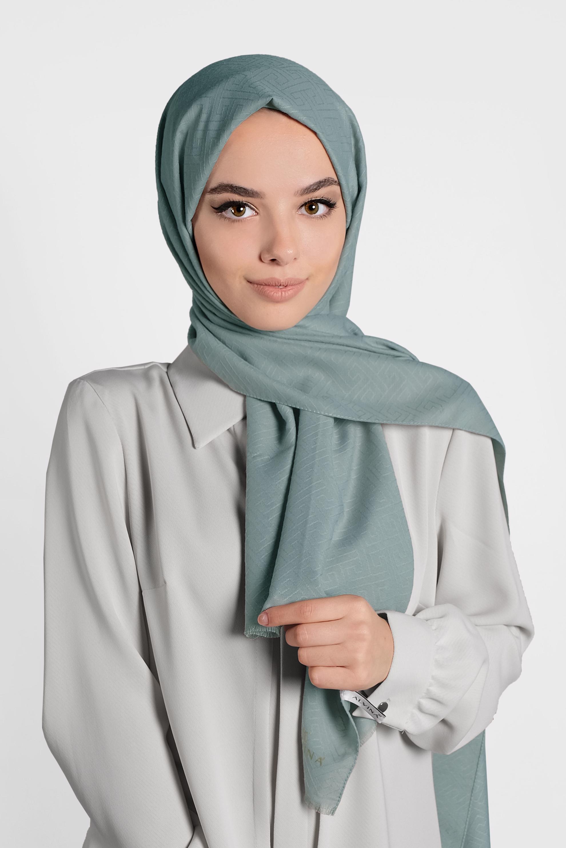 Tesettür giyim YEŞİL ÇİZGİLİ PAMUK ŞAL 8001 