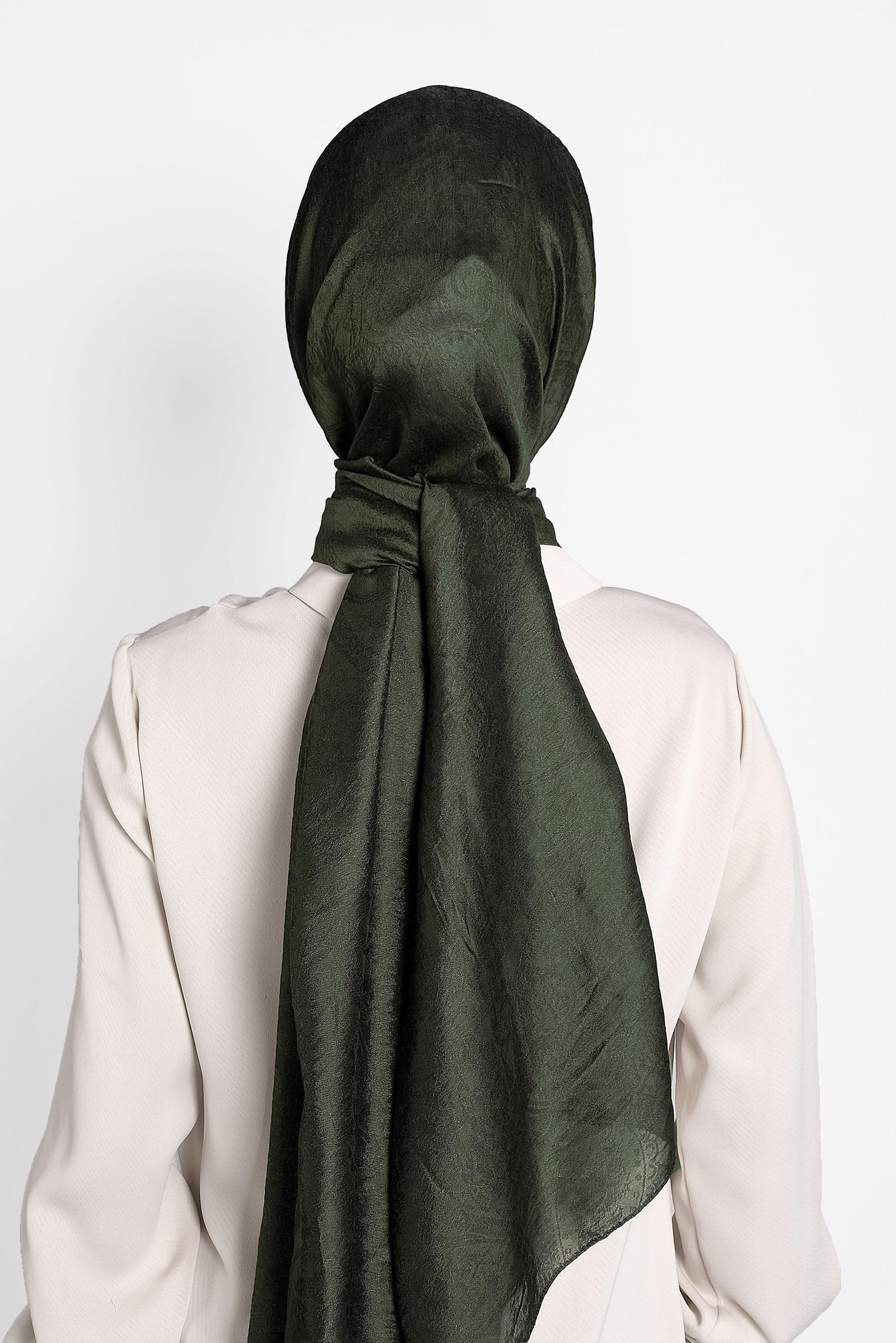 Tesettür giyim HAKİ ALVİNA JAKARLI MİLANO ŞAL 8002  