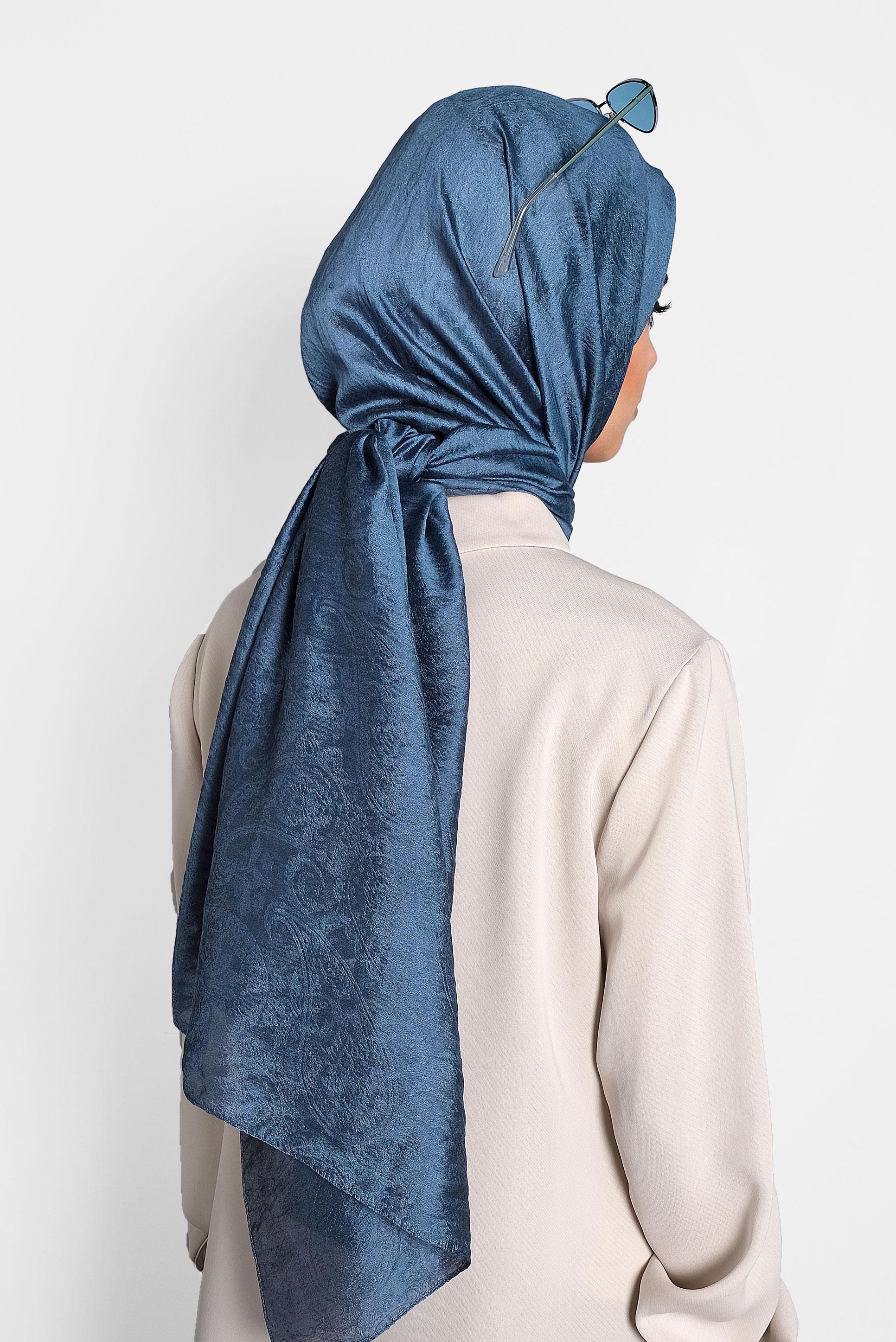 Tesettür giyim LACİVERT ALVİNA JAKARLI MİLANO ŞAL 8002  