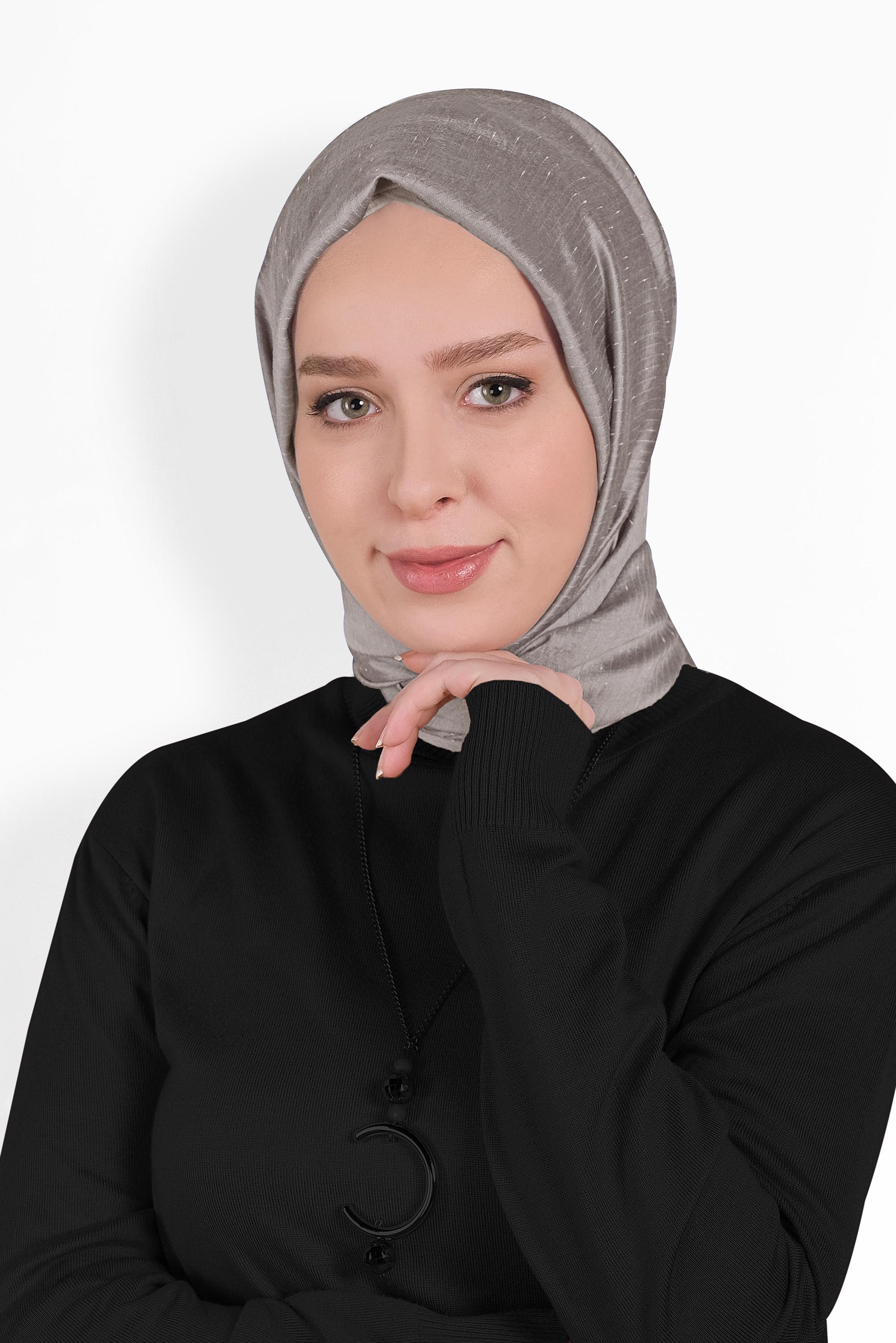 Tesettür giyim BEJ ALVİNA NOPE ŞAL 8010 