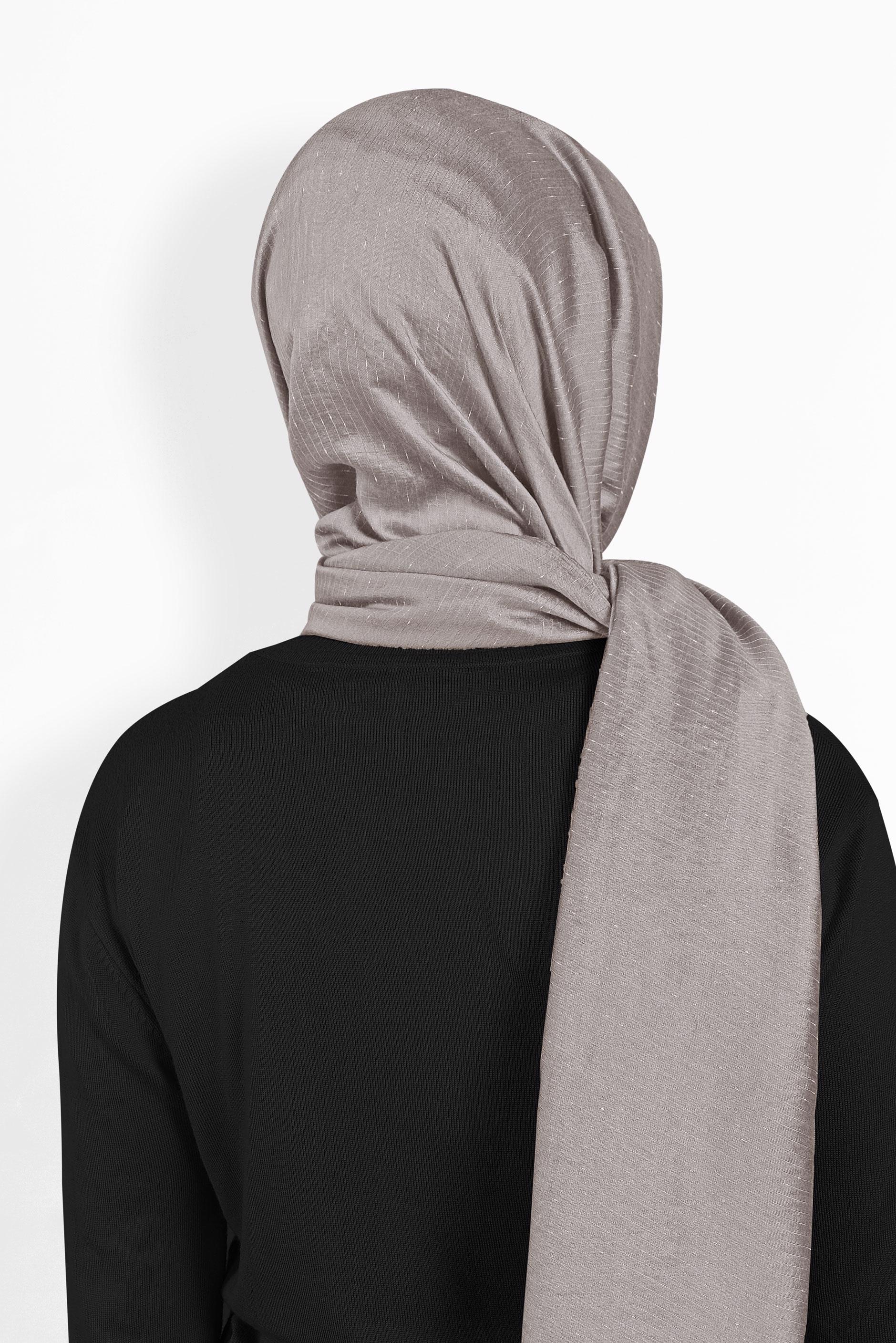 Tesettür giyim BEJ ALVİNA NOPE ŞAL 8010 