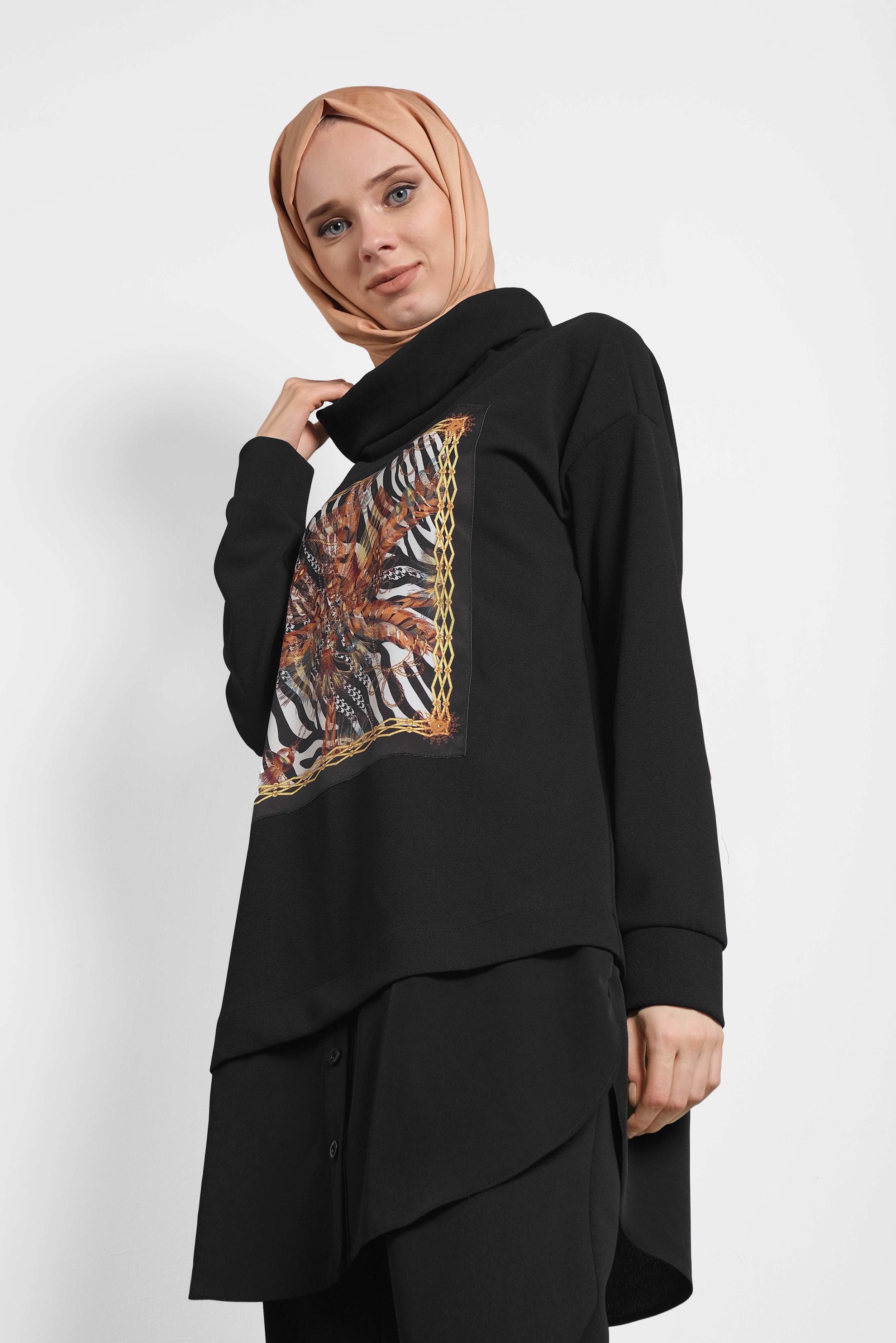 Tesettür giyim SİYAH MİX DESENLİ İKİ PARÇA GÖRÜNÜMLÜ İKİLİ PANTOLONLU TAKIM 40108 