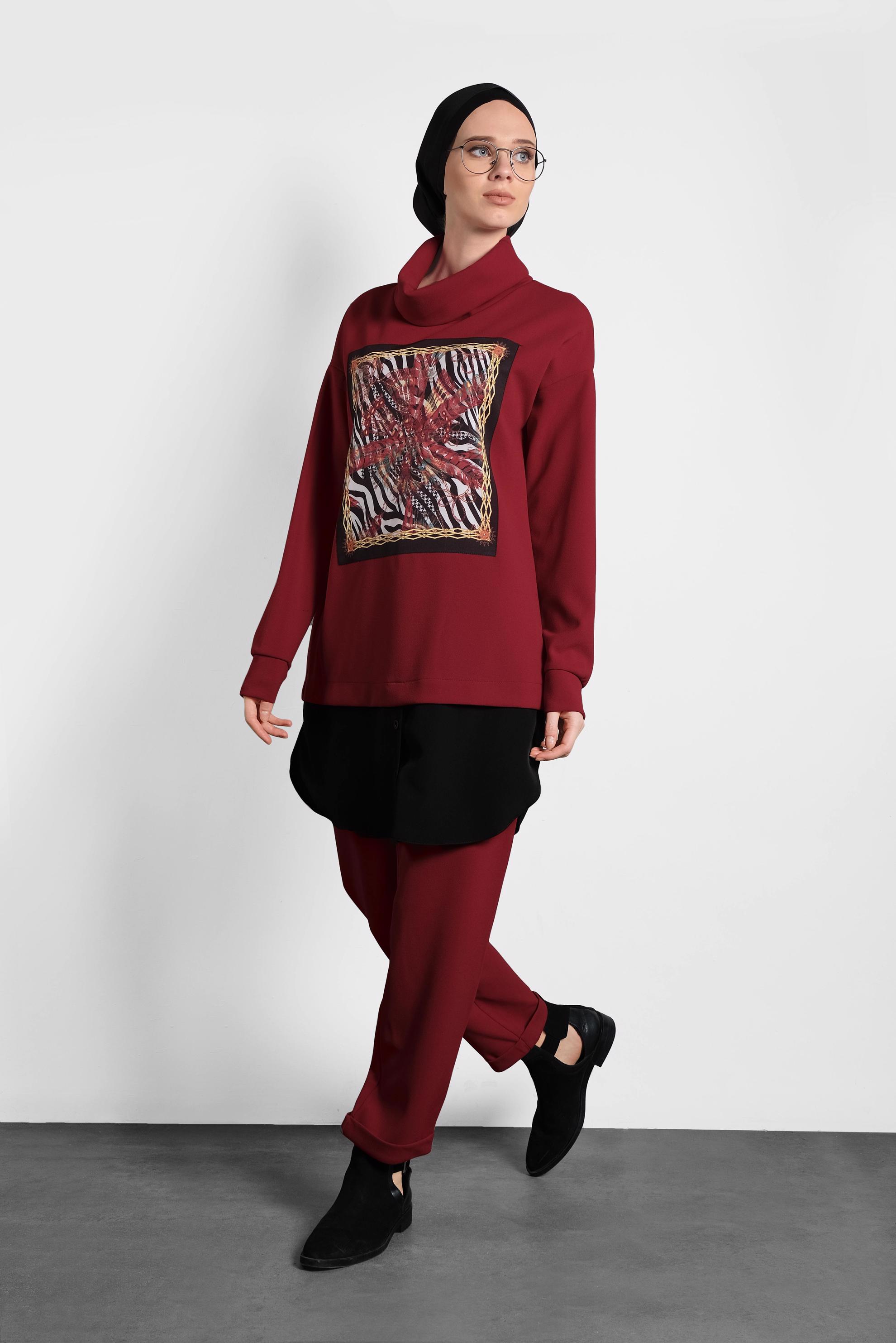 Tesettür giyim KIRMIZI MİX DESENLİ İKİ PARÇA GÖRÜNÜMLÜ İKİLİ PANTOLONLU TAKIM 40108 