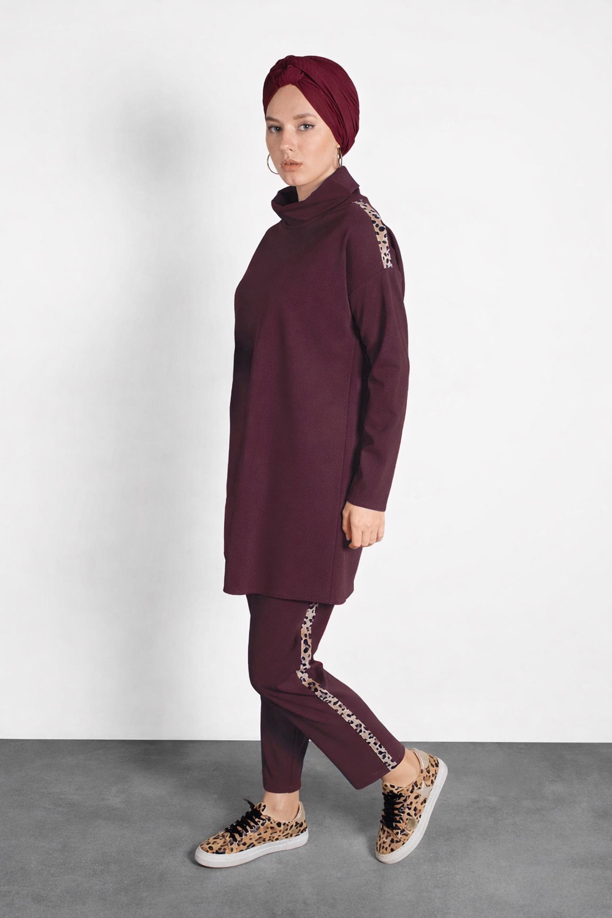 Vêtements hijab ROUGE BORDEAUX ENSEMBLE PANTALON DÉTAILLÉ MOTIF LÉOPARD 40267