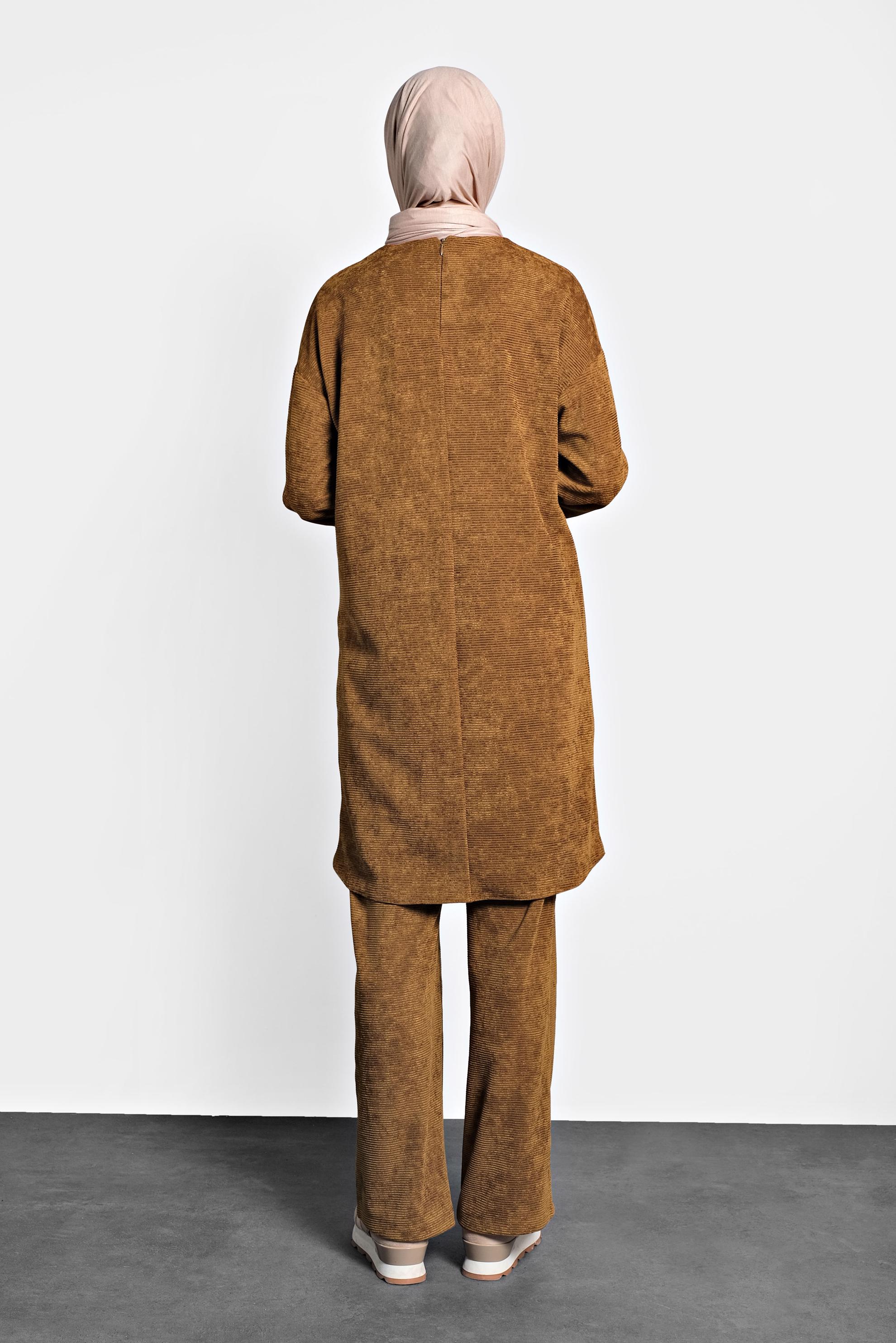 Tesettür giyim TABA FİTİLLİ KADİFE PANTOLONLU TAKIM 40268