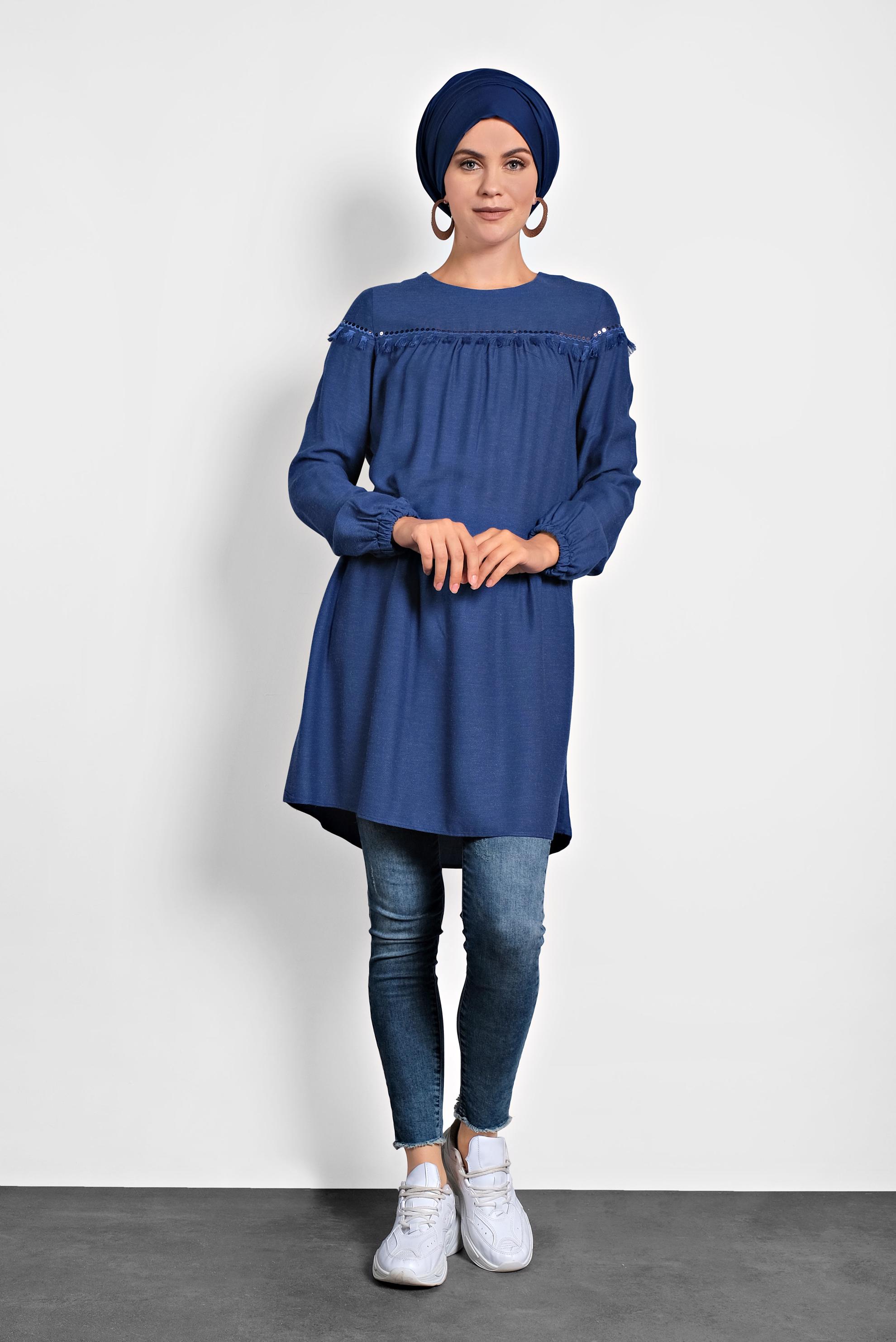 Tesettür giyim LACİVERT PÜSKÜLLÜ PULLU PAYETLİ TUNİK 40116