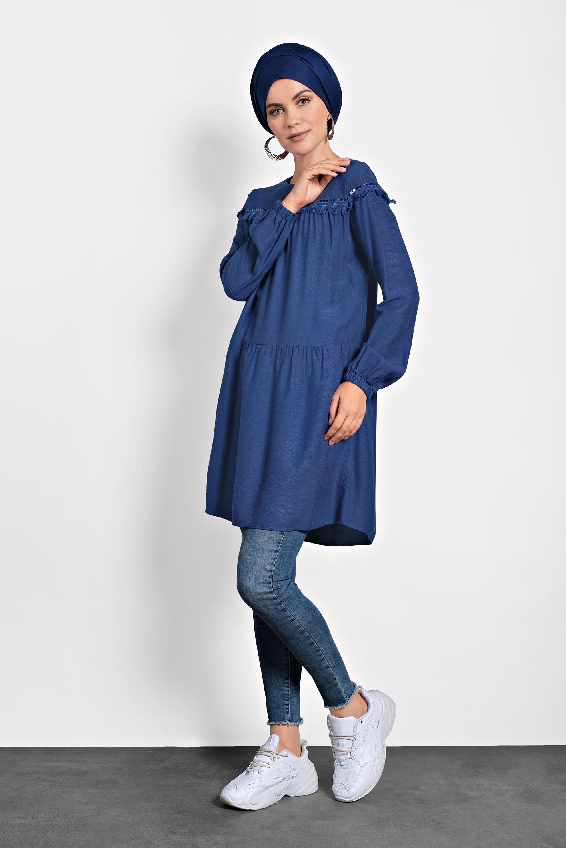 Tesettür giyim LACİVERT PÜSKÜLLÜ PULLU PAYETLİ TUNİK 40116