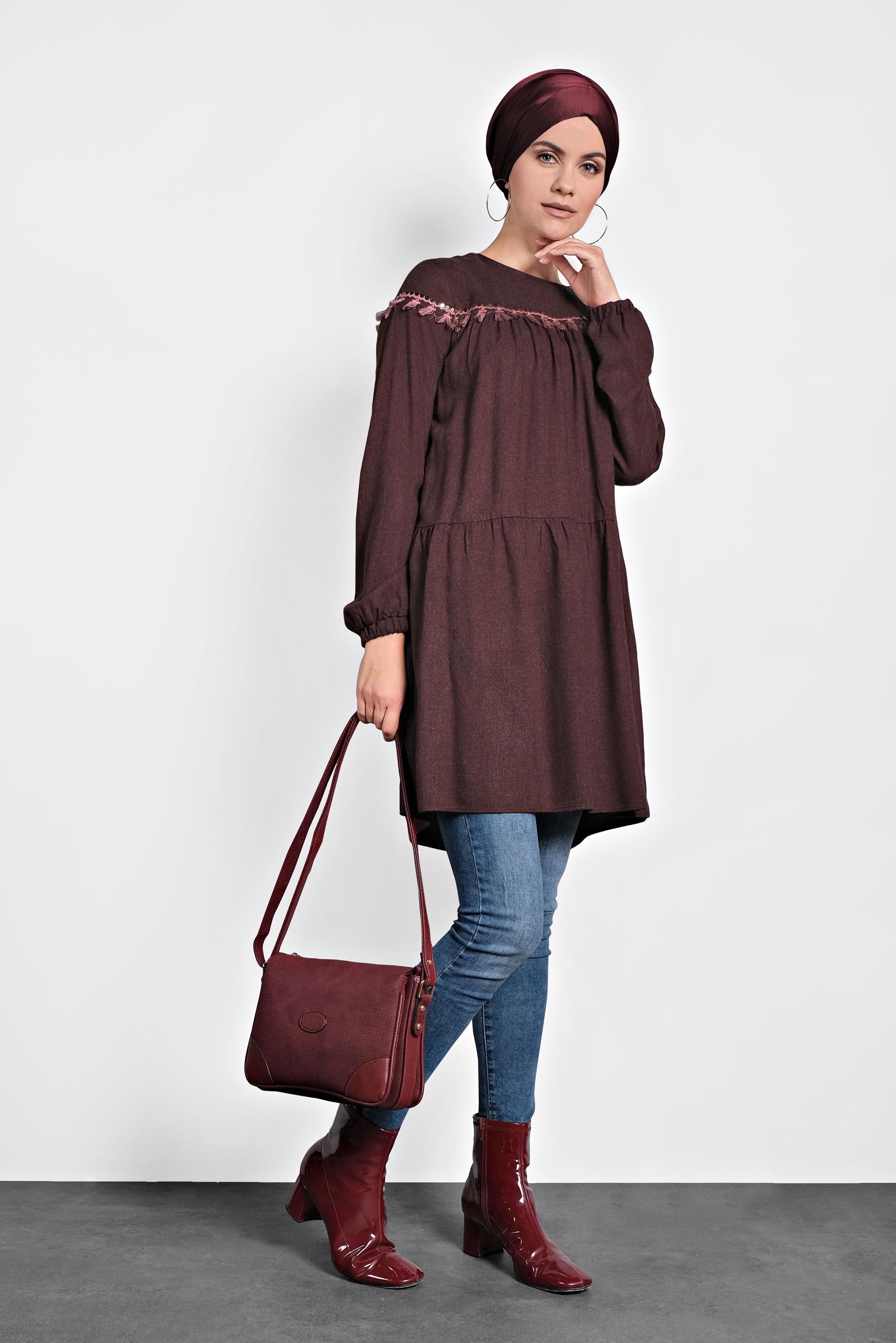 Tesettür giyim BORDO PÜSKÜLLÜ PULLU PAYETLİ TUNİK 40116