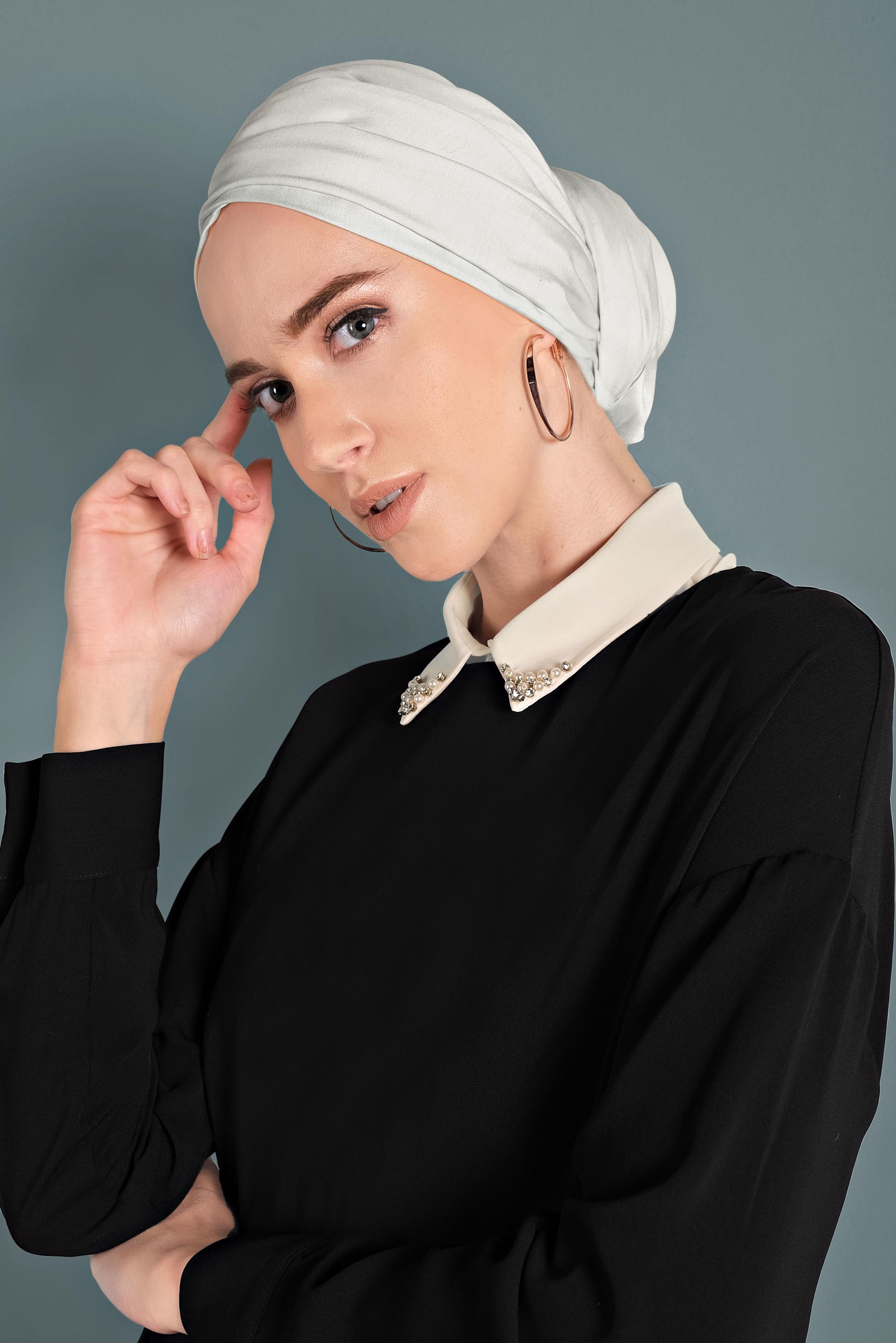 Tesettür giyim SİYAH ASİMETRİK KESİM TUNİK 40168