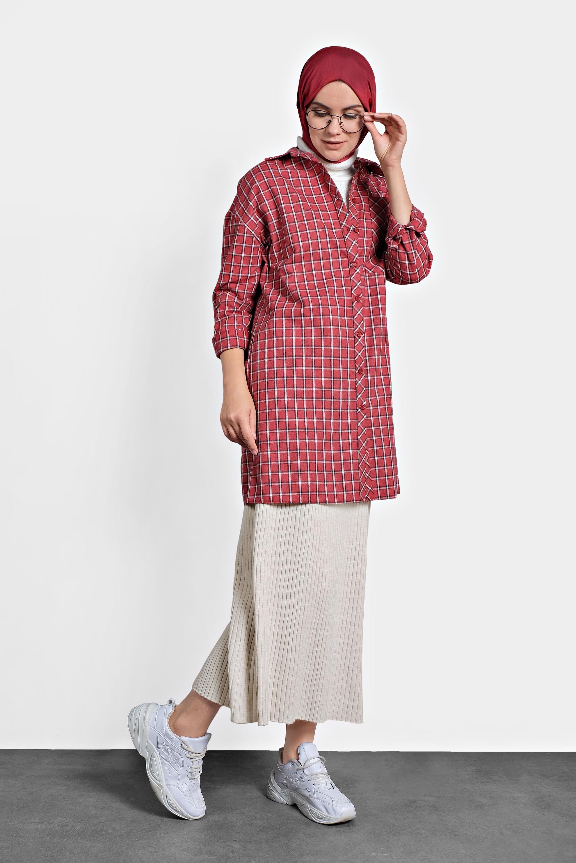 Tesettür giyim KIRMIZI PAMUKLU KARE DESENLİ TUNİK  40172