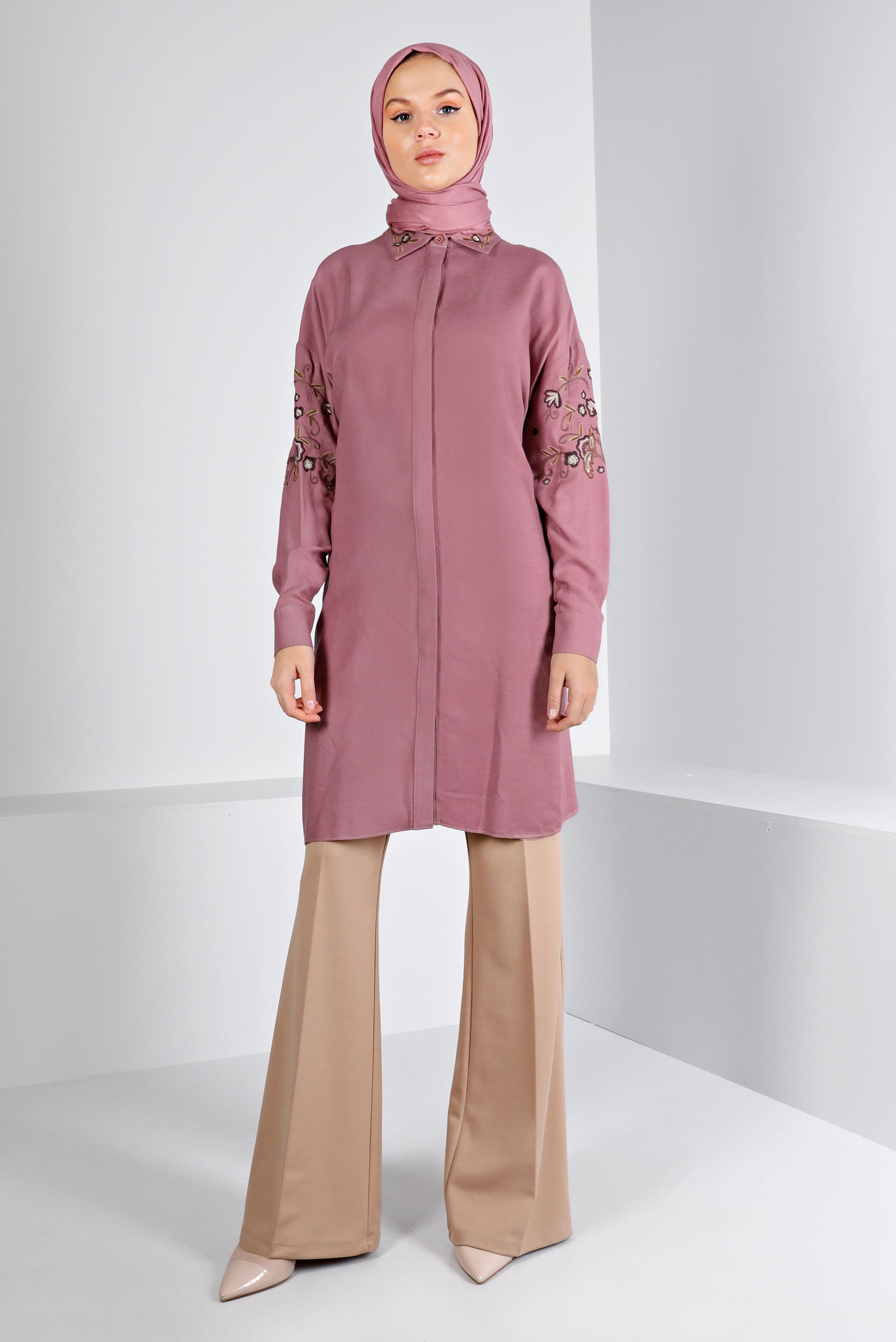 Tesettür giyim PUDRA ÇİÇEK NAKIŞLI TUNİK 40238