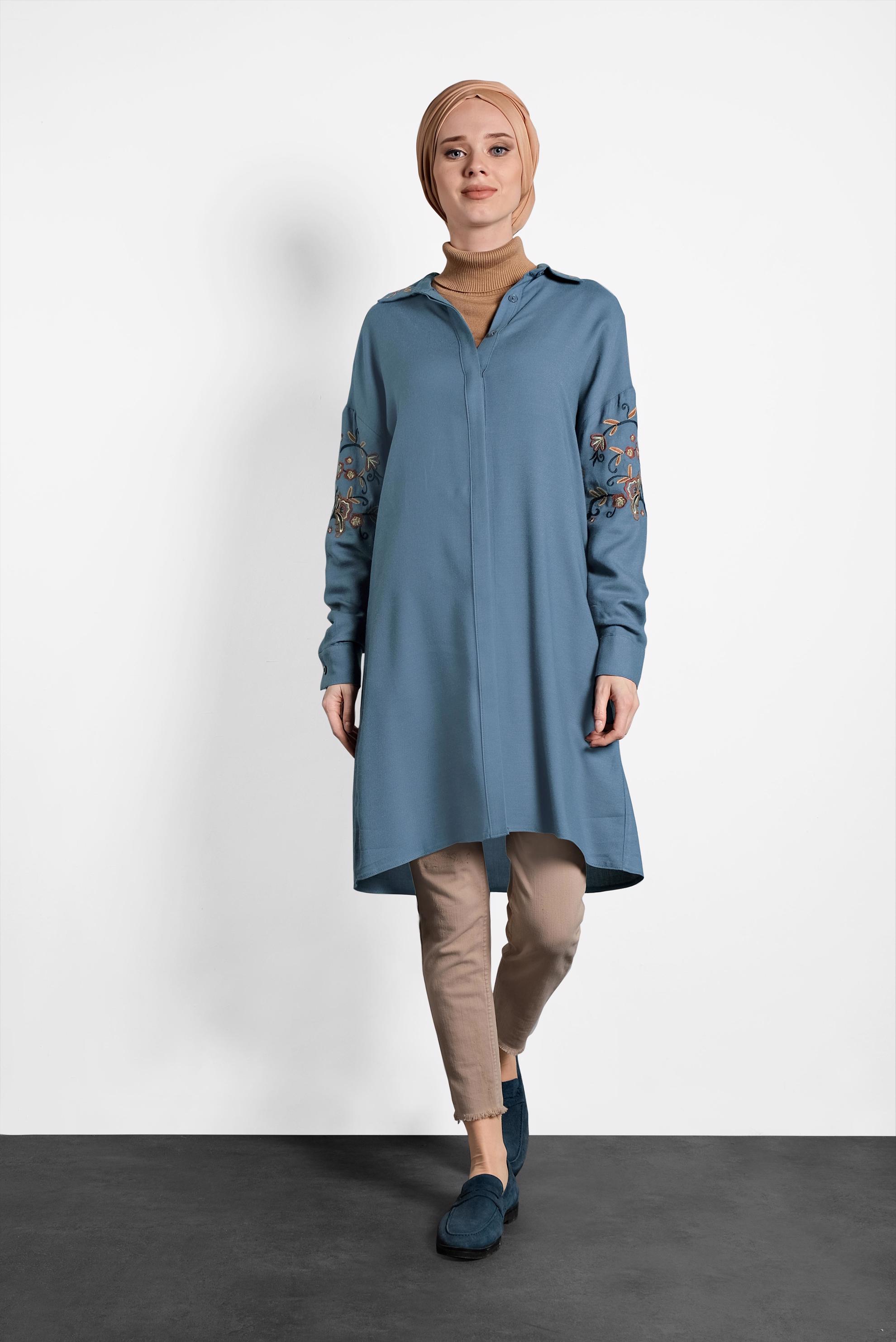 Tesettür giyim LACİVERT ÇİÇEK NAKIŞLI TUNİK 40238