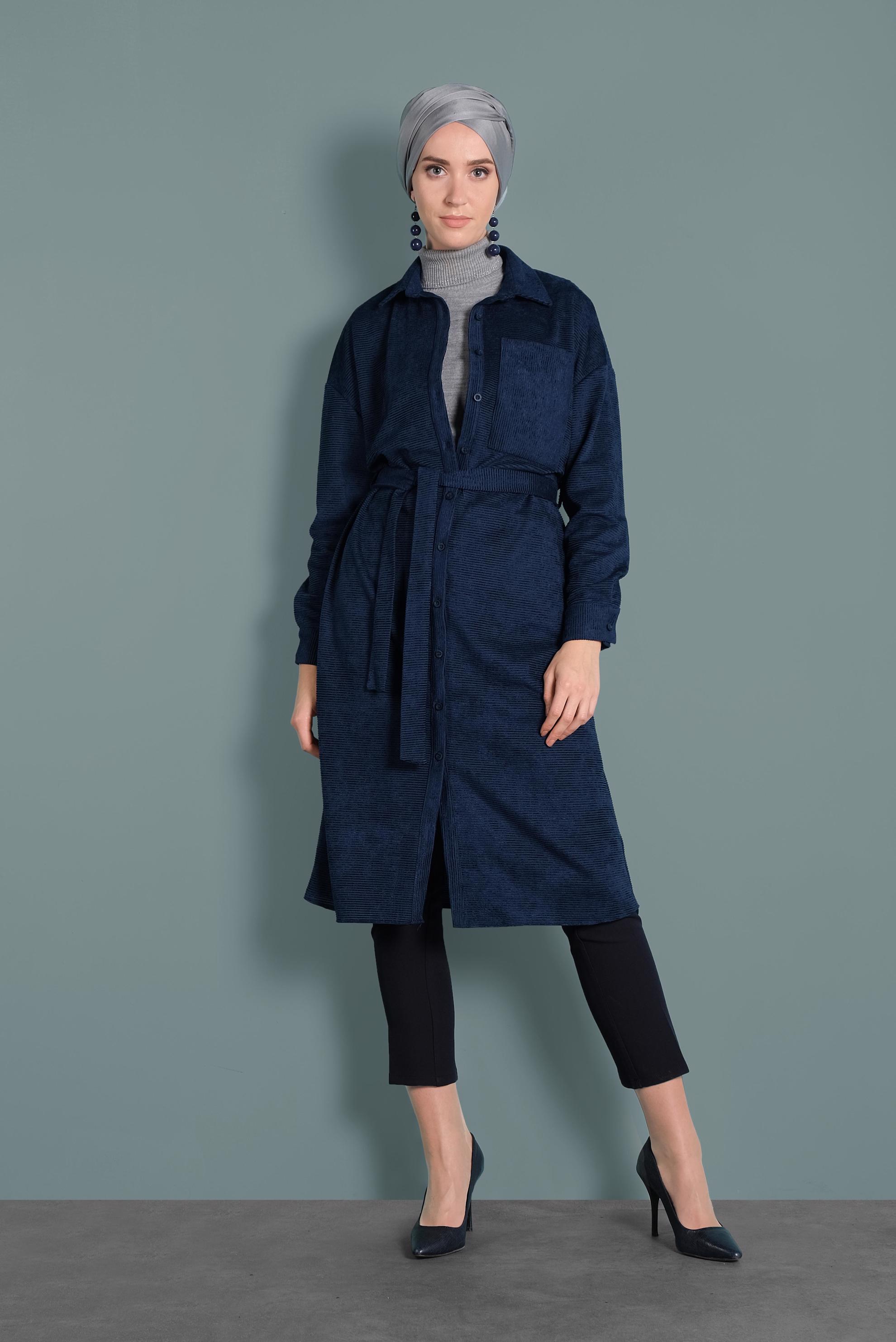 Tesettür giyim LACİVERT KADİFE FİTİLLİ DÜĞMELİ TUNİK 40301