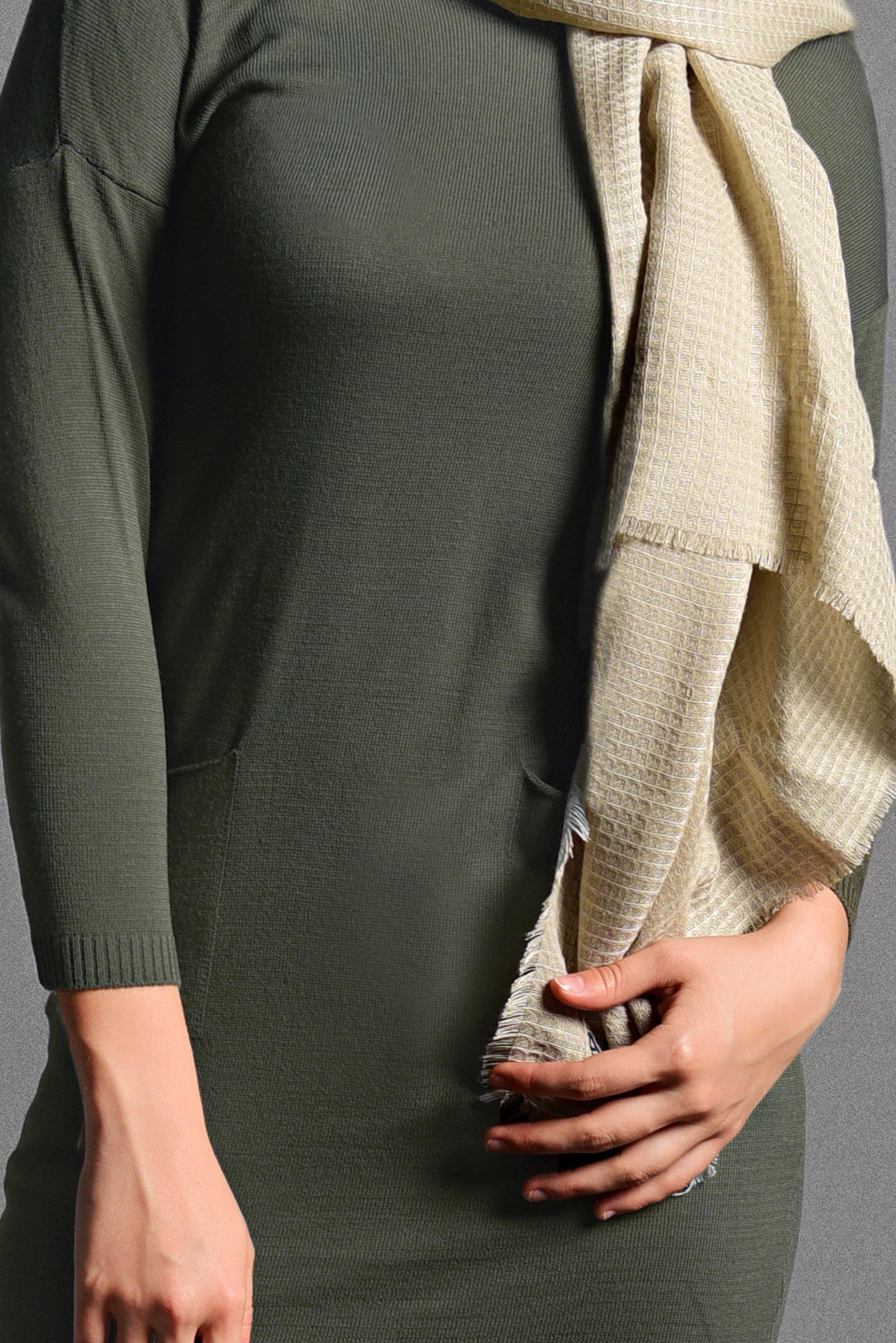 Tesettür giyim HAKİ CEPLİ TRİKO TUNİK 40424