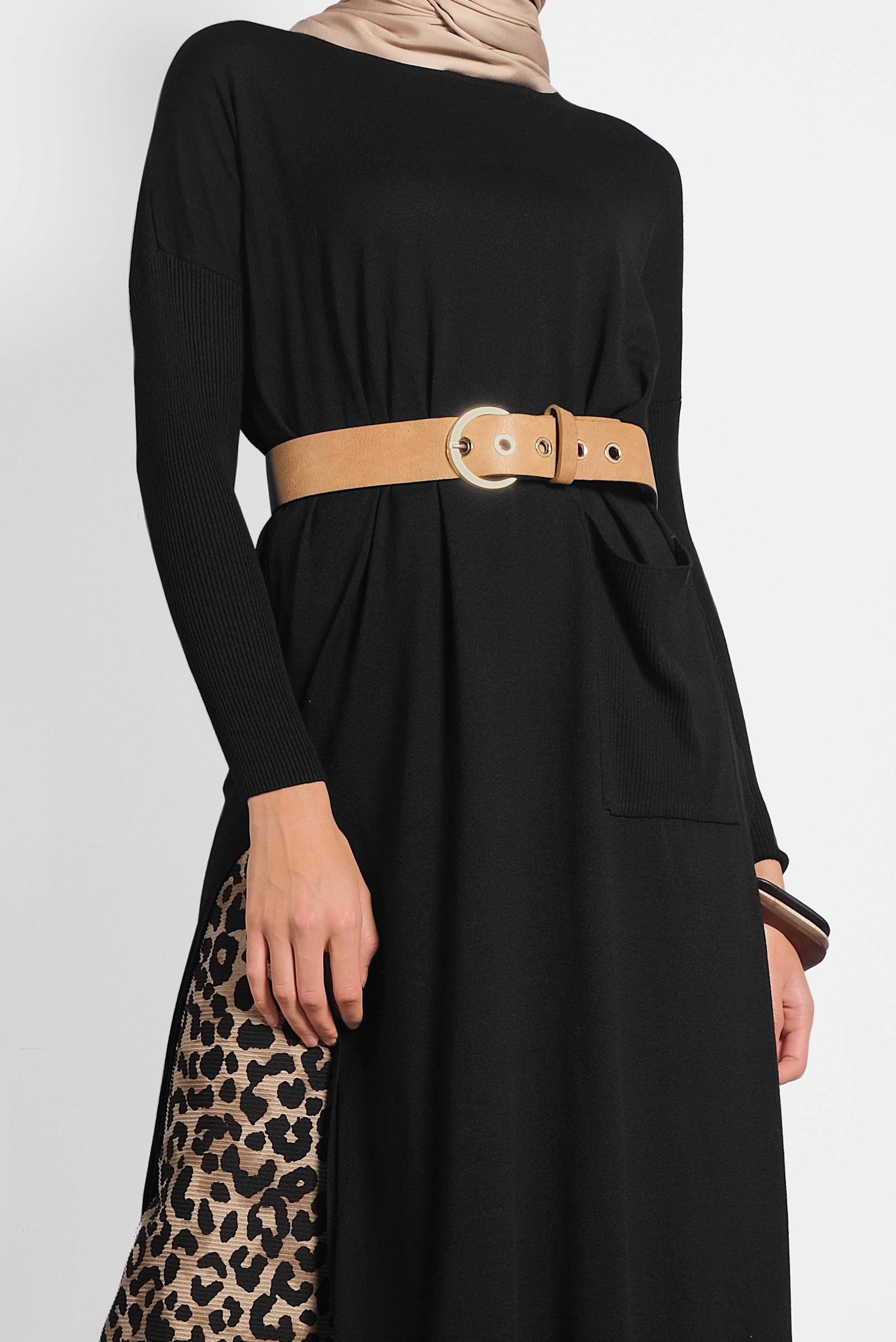 Tesettür giyim SİYAH YANLARI YIRTMAÇLI TRİKO TUNİK 4134