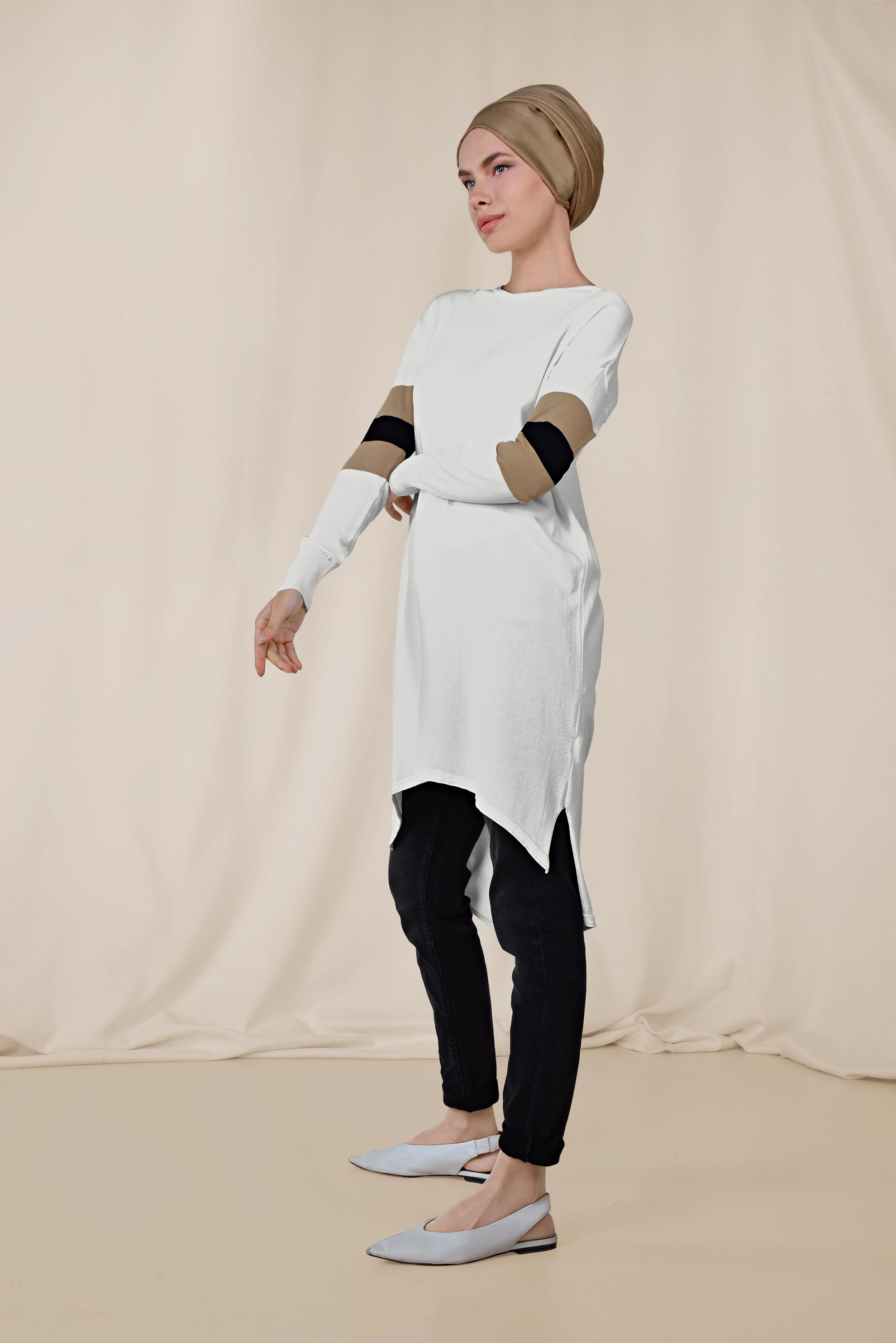 Tesettür giyim BEYAZ YANLARI YIRTMAÇLI TUNİK 4140 