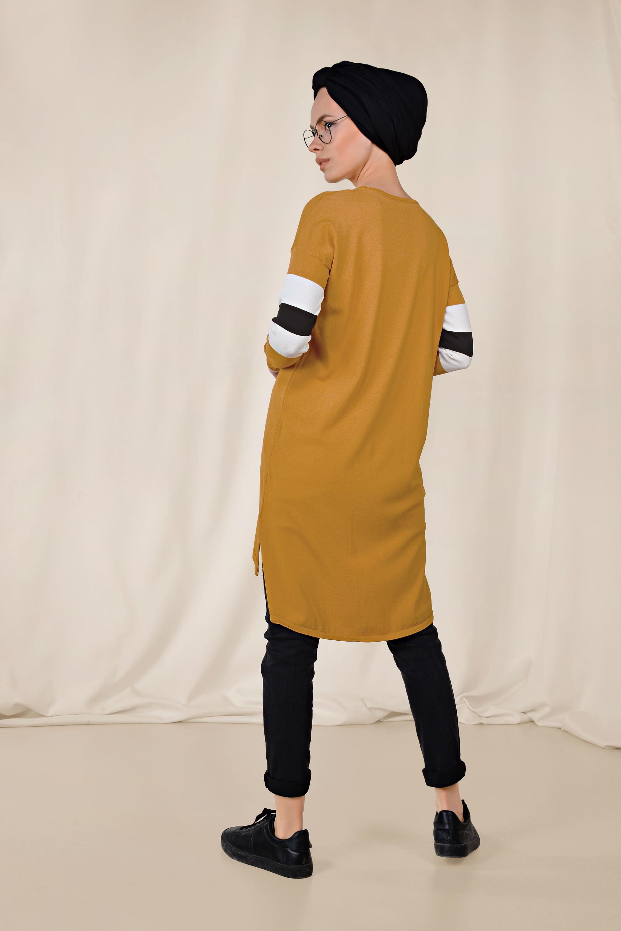 Tesettür giyim SARI YANLARI YIRTMAÇLI TUNİK 4140 