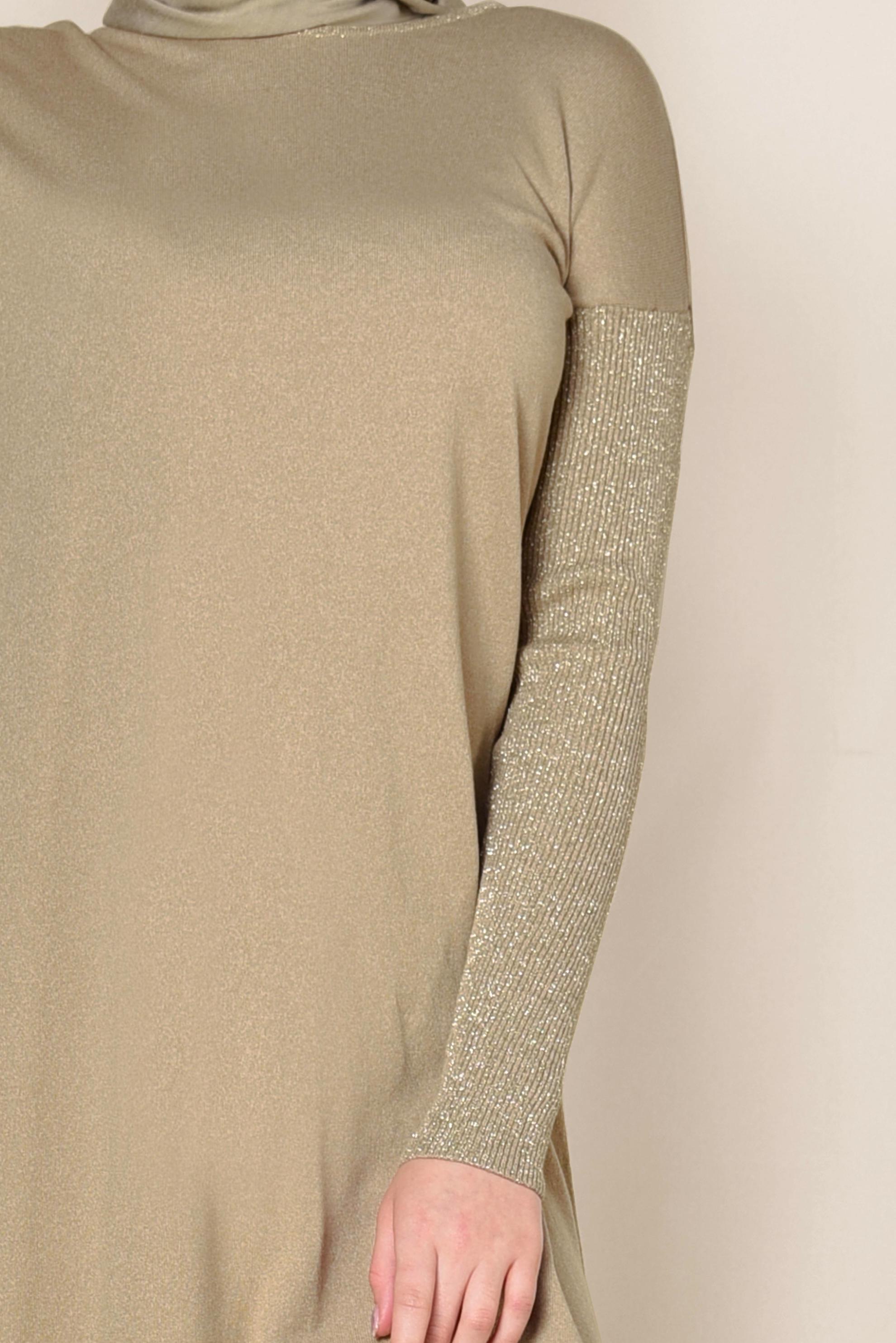 Tesettür giyim BEJ YANLARI YIRTMAÇLI SİMLİ TUNİK 4523