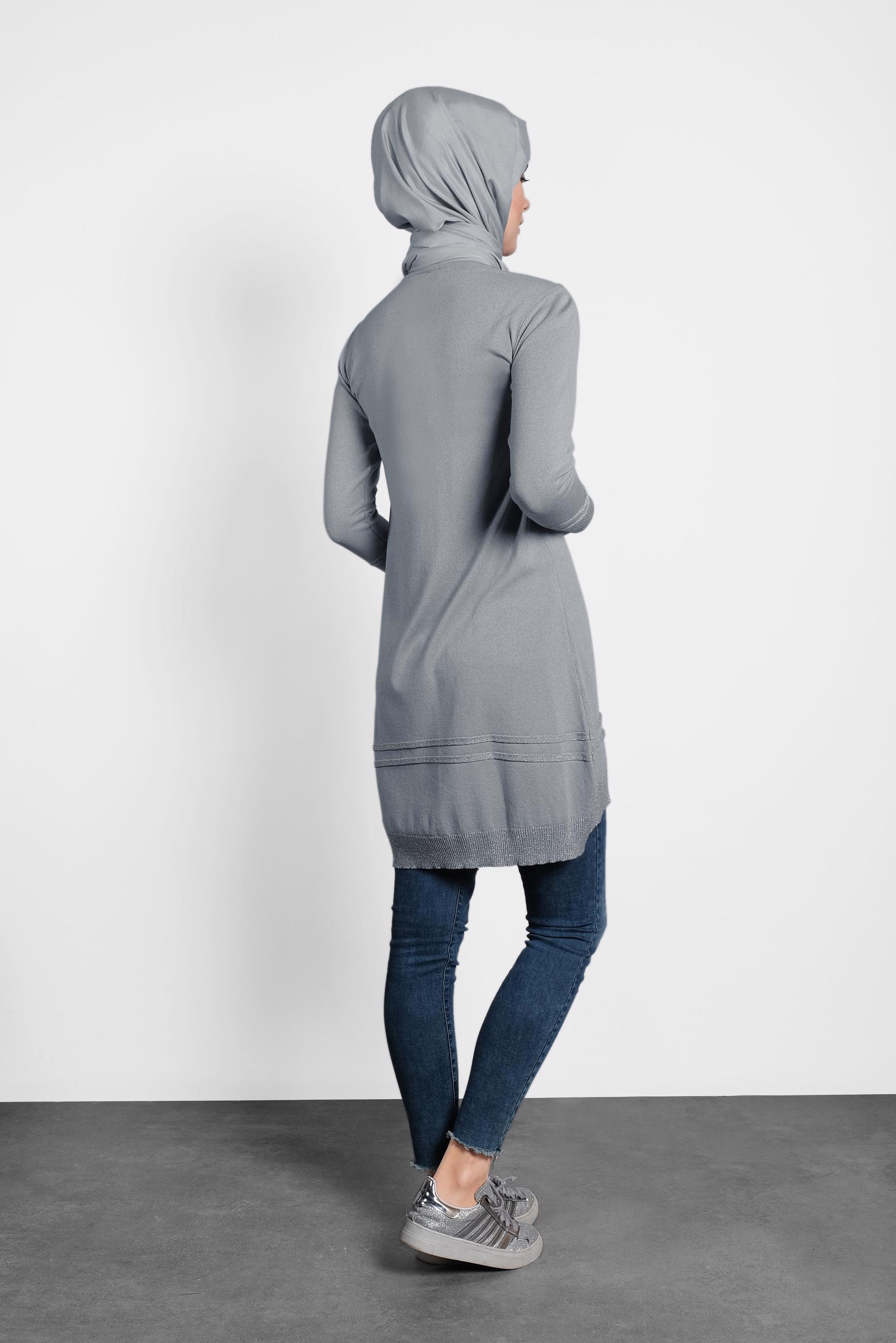 Tesettür giyim GRİ SİM DETAYLI TRİKO TUNİK 4524