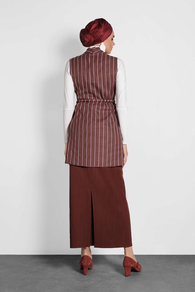 Tesettür giyim TURUNCU ÇİZGİLİ ASİMETRİK KESİM YELEK 40234 - ALVİNA