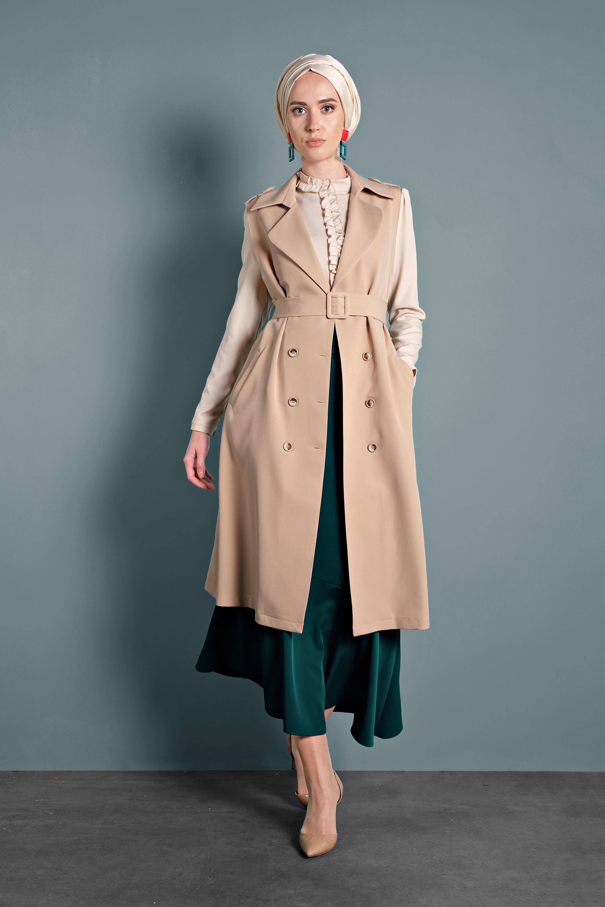 Tesettür giyim BEJ KRUVAZE DÜĞMELİ YELEK 40245