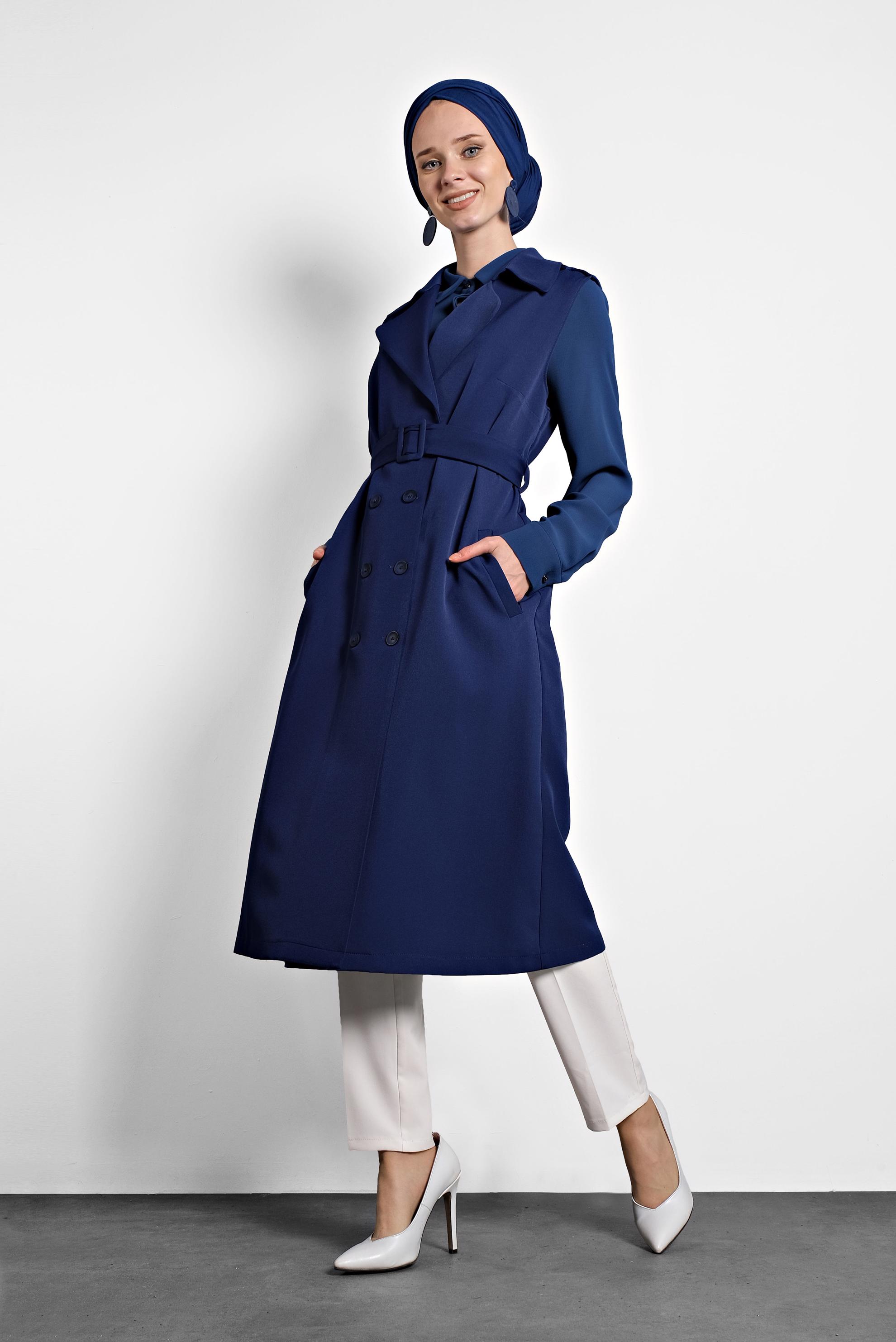 Tesettür giyim LACİVERT KRUVAZE DÜĞMELİ YELEK 40245