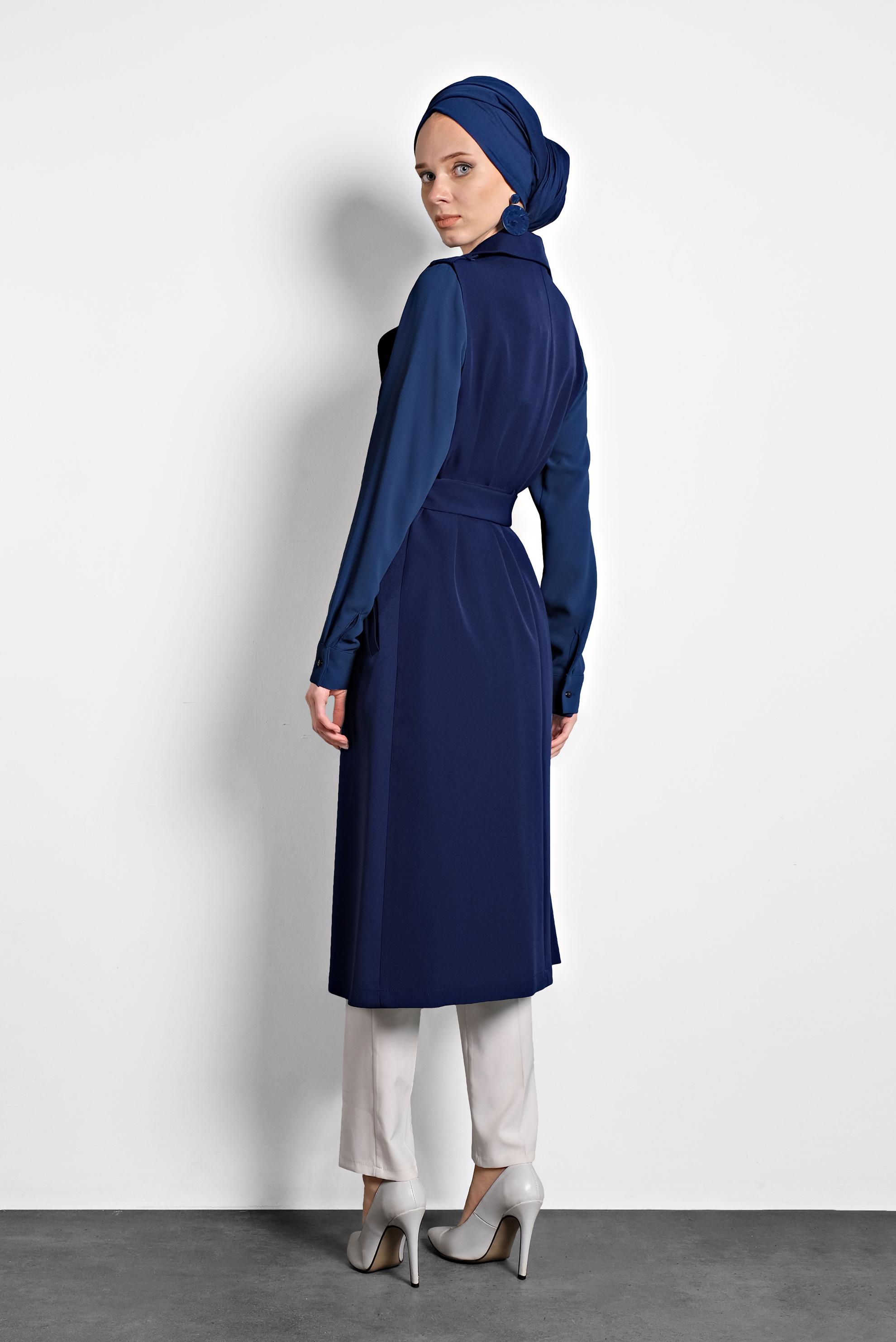 Tesettür giyim LACİVERT KRUVAZE DÜĞMELİ YELEK 40245