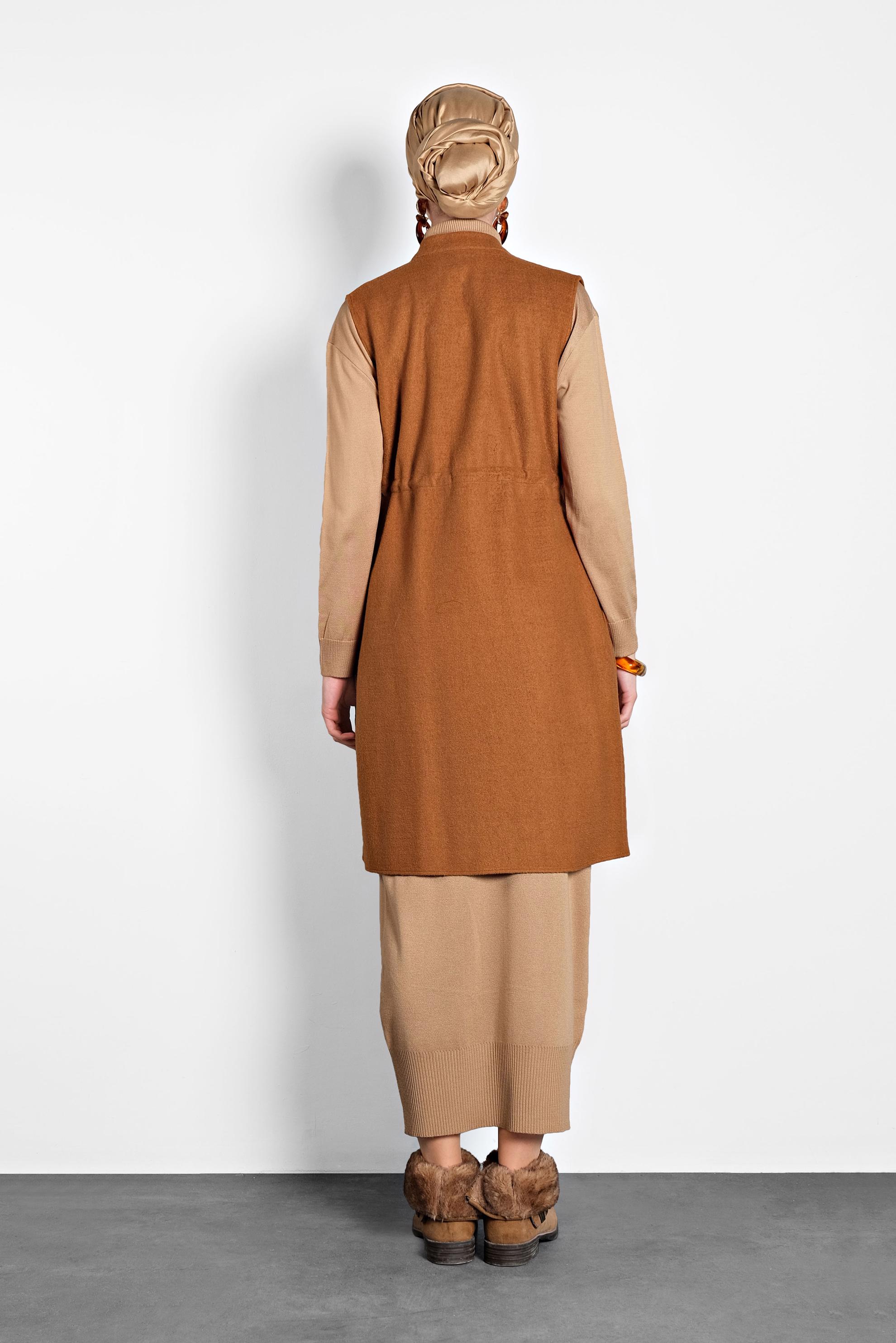 Tesettür giyim TABA BELİ BÜZGÜLÜ YELEK 40300