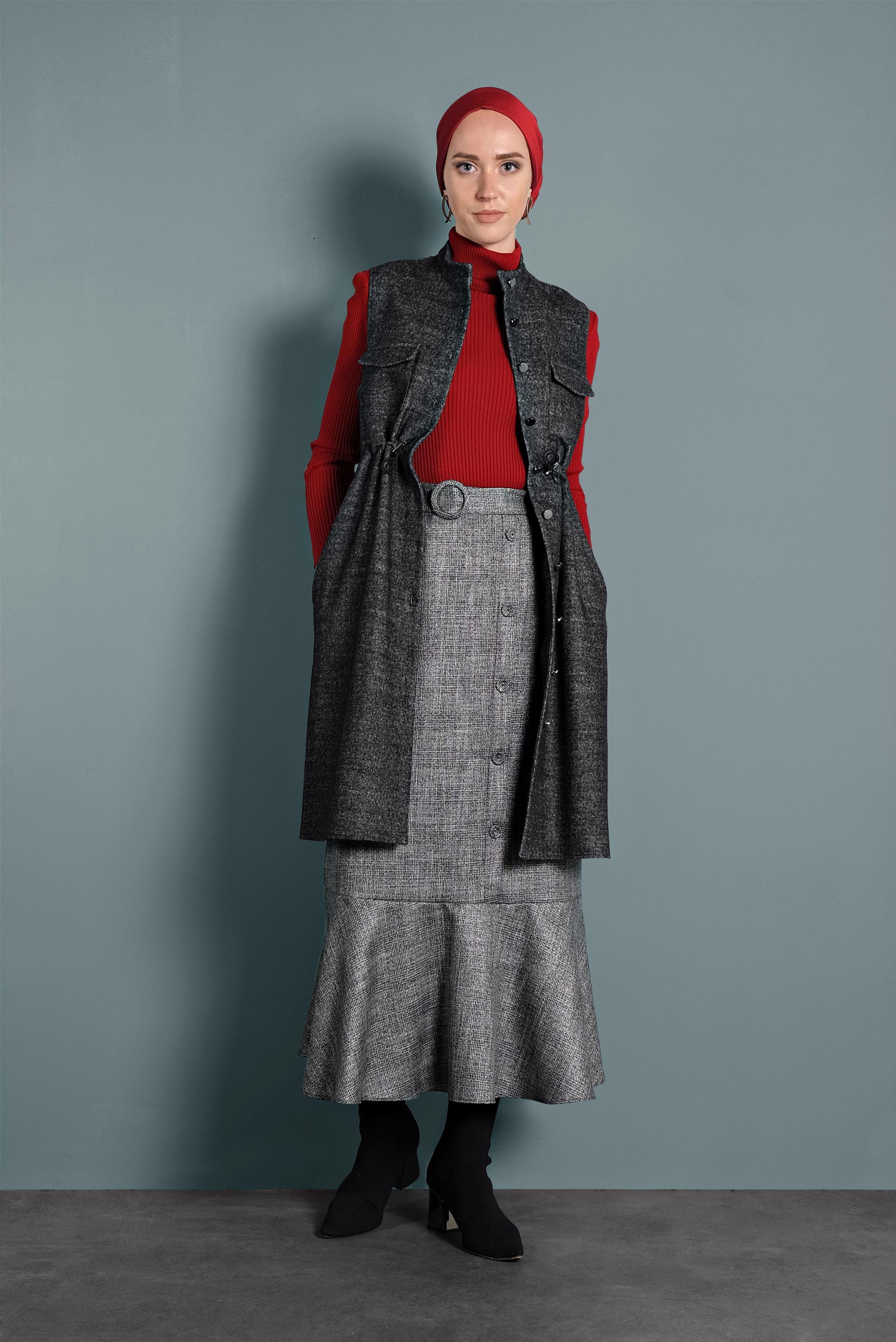 Tesettür giyim GRİ BELİ BÜZGÜLÜ YELEK 40300