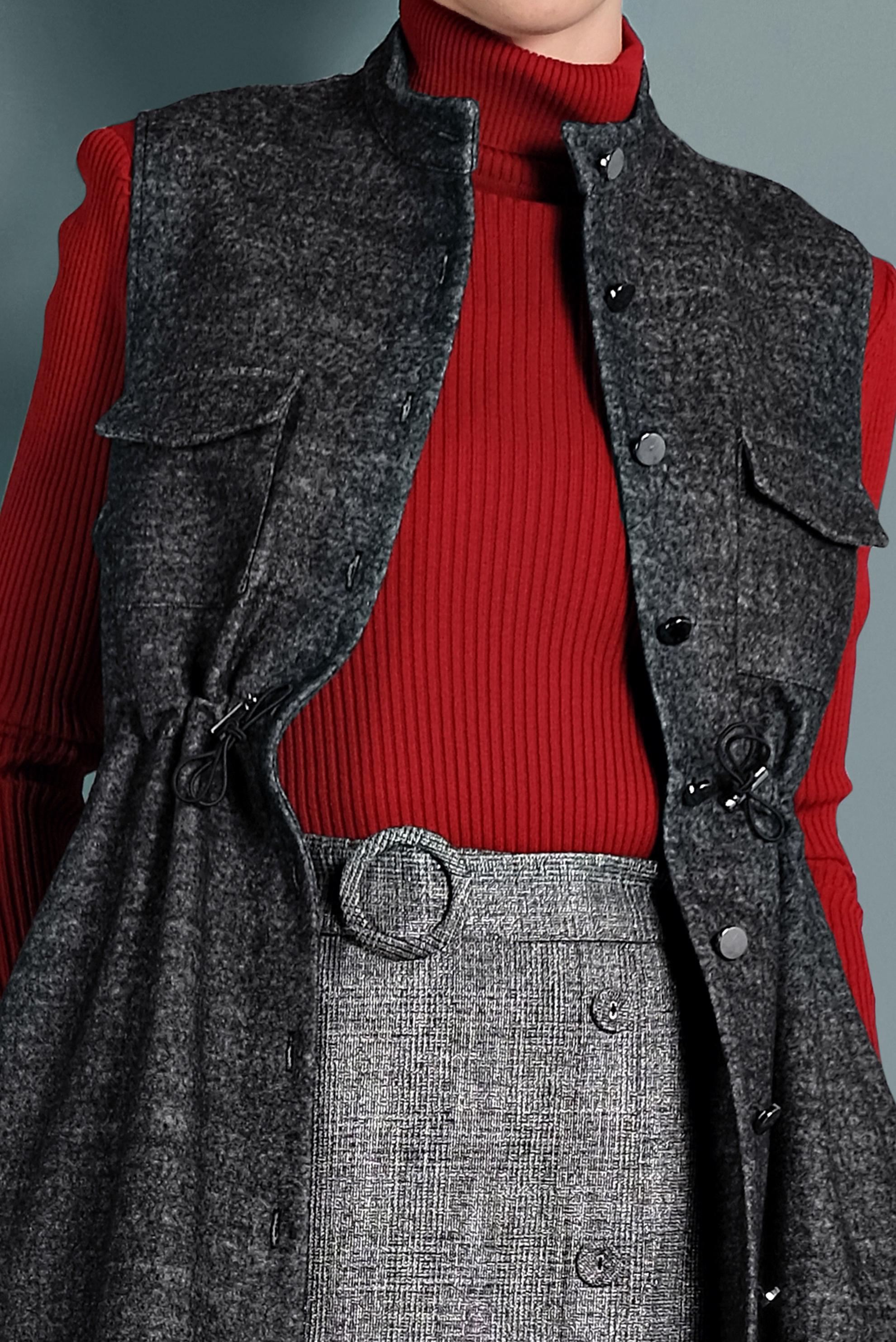 Tesettür giyim GRİ BELİ BÜZGÜLÜ YELEK 40300